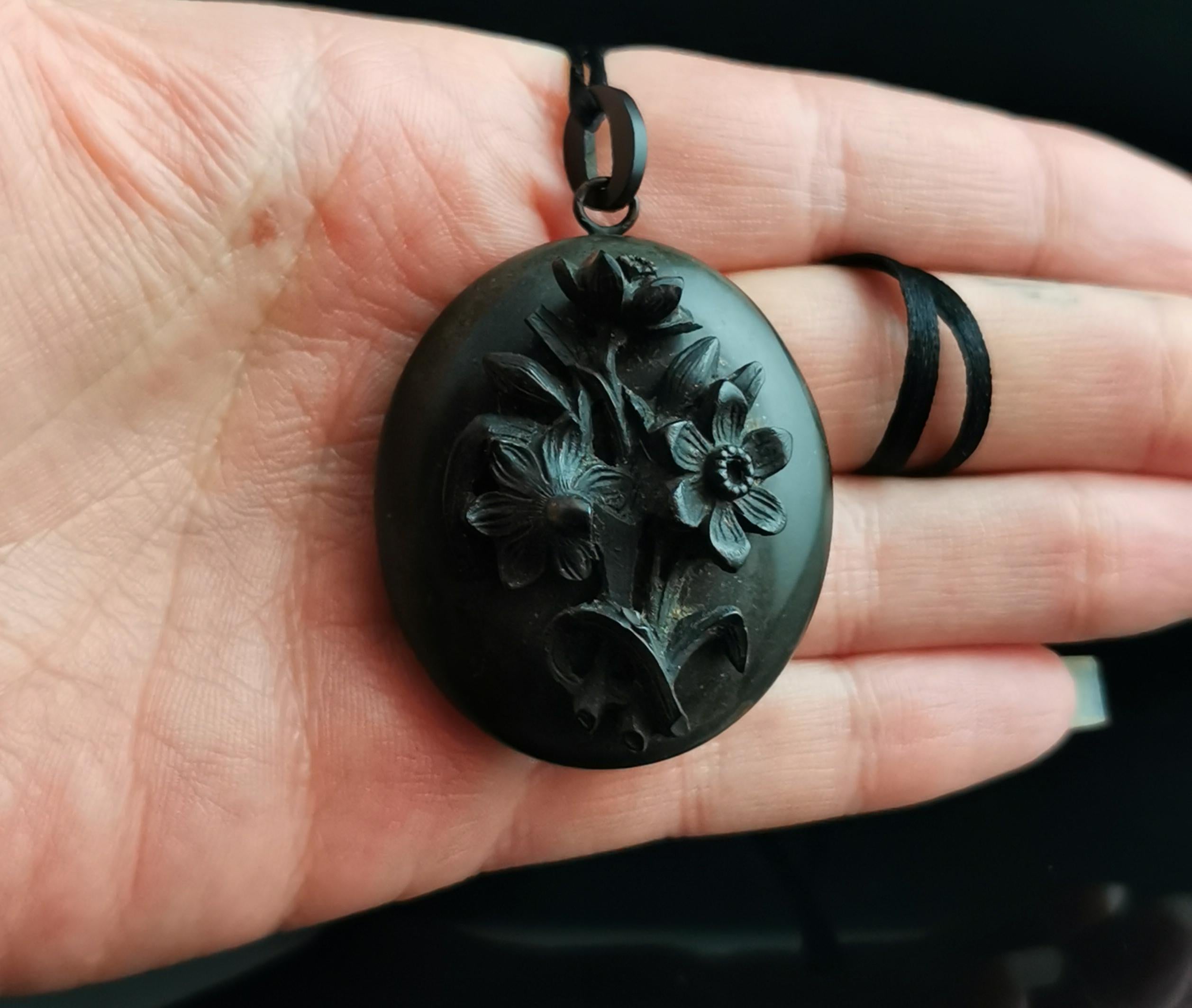 Victorian Mourning Locket Pendant, Vulcanite and Bog Oak, Floral 6