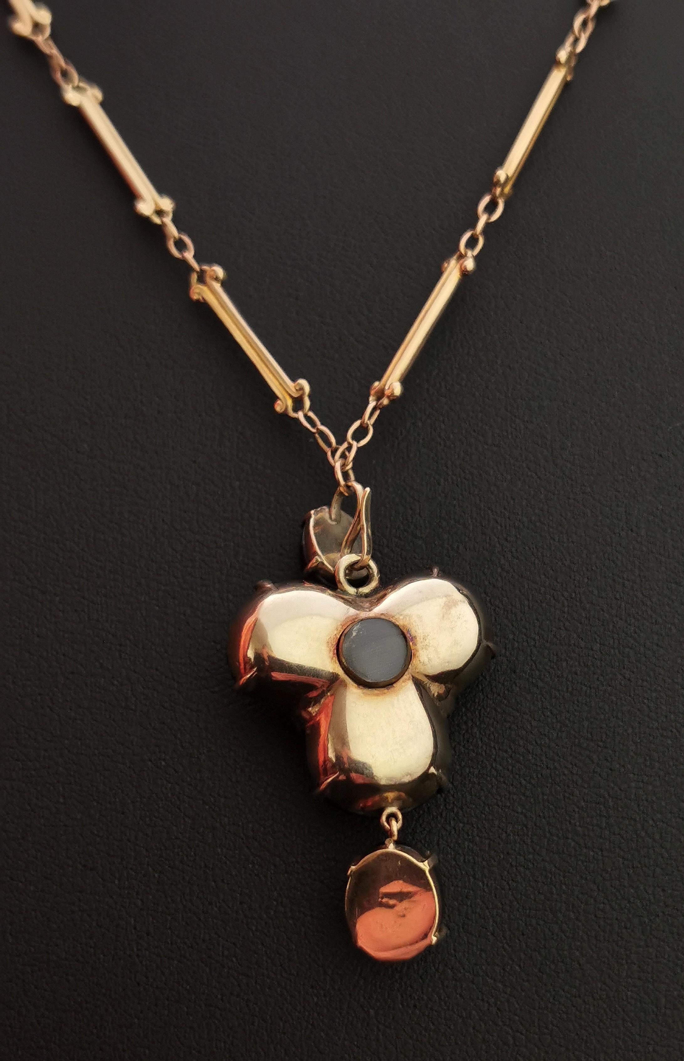 Women's Victorian Mourning Pendant Necklace, Garnet, Diamond Fly, 18 Karat Yellow Gold For Sale