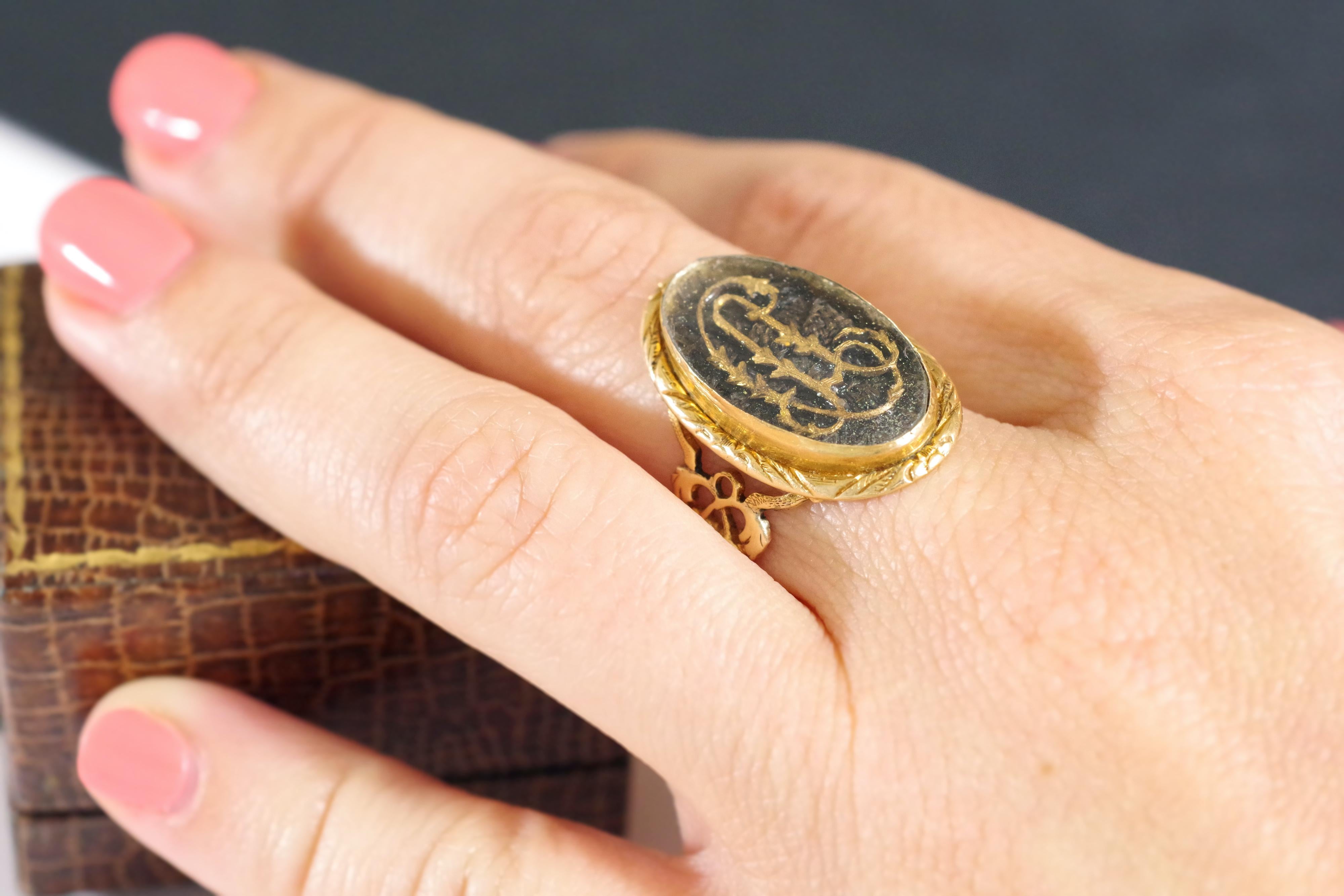 Victorian Mourning Ring in Rose 18 Karats Gold, Monogram CA, AC Monogram Ring For Sale 3