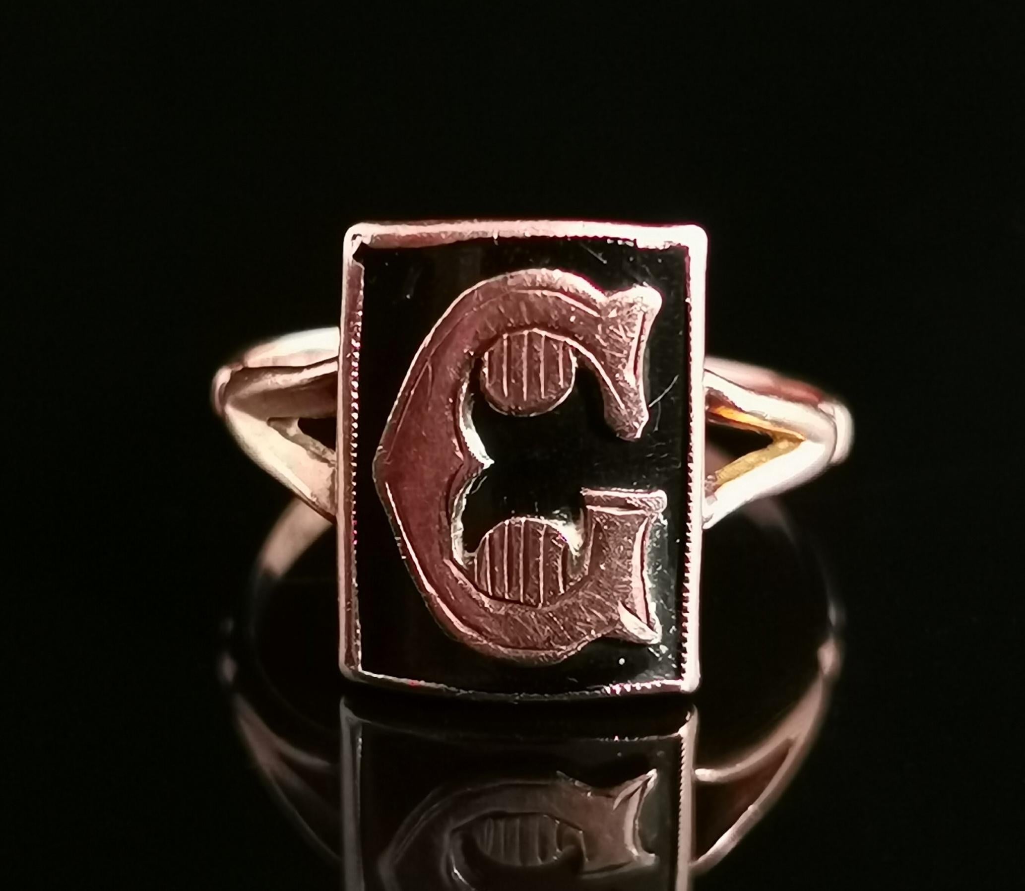 Victorian Mourning Ring, Initial C, 9 Karat Rose Gold and Black Enamel 5