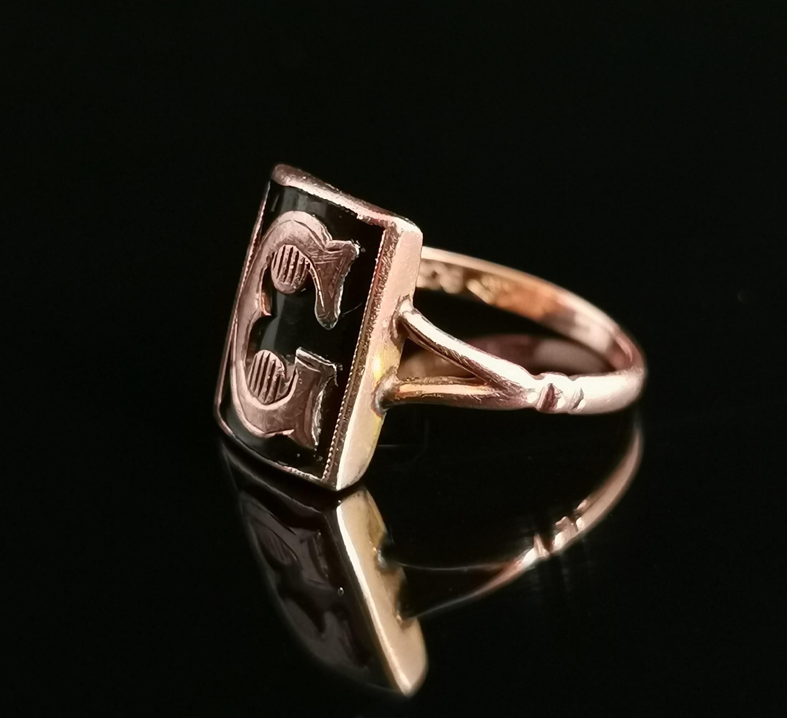 Victorian Mourning Ring, Initial C, 9 Karat Rose Gold and Black Enamel 4