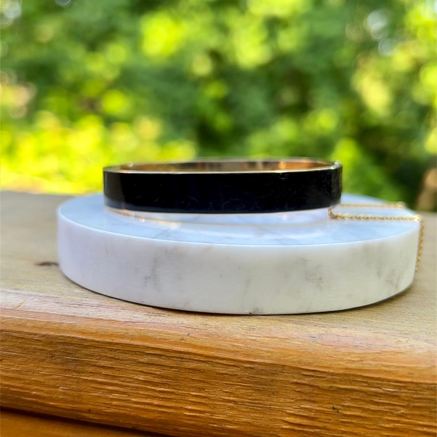 Victorian Mourning Seed Pearl Bracelet in 14 Karat Gold In Good Condition In Towson, MD