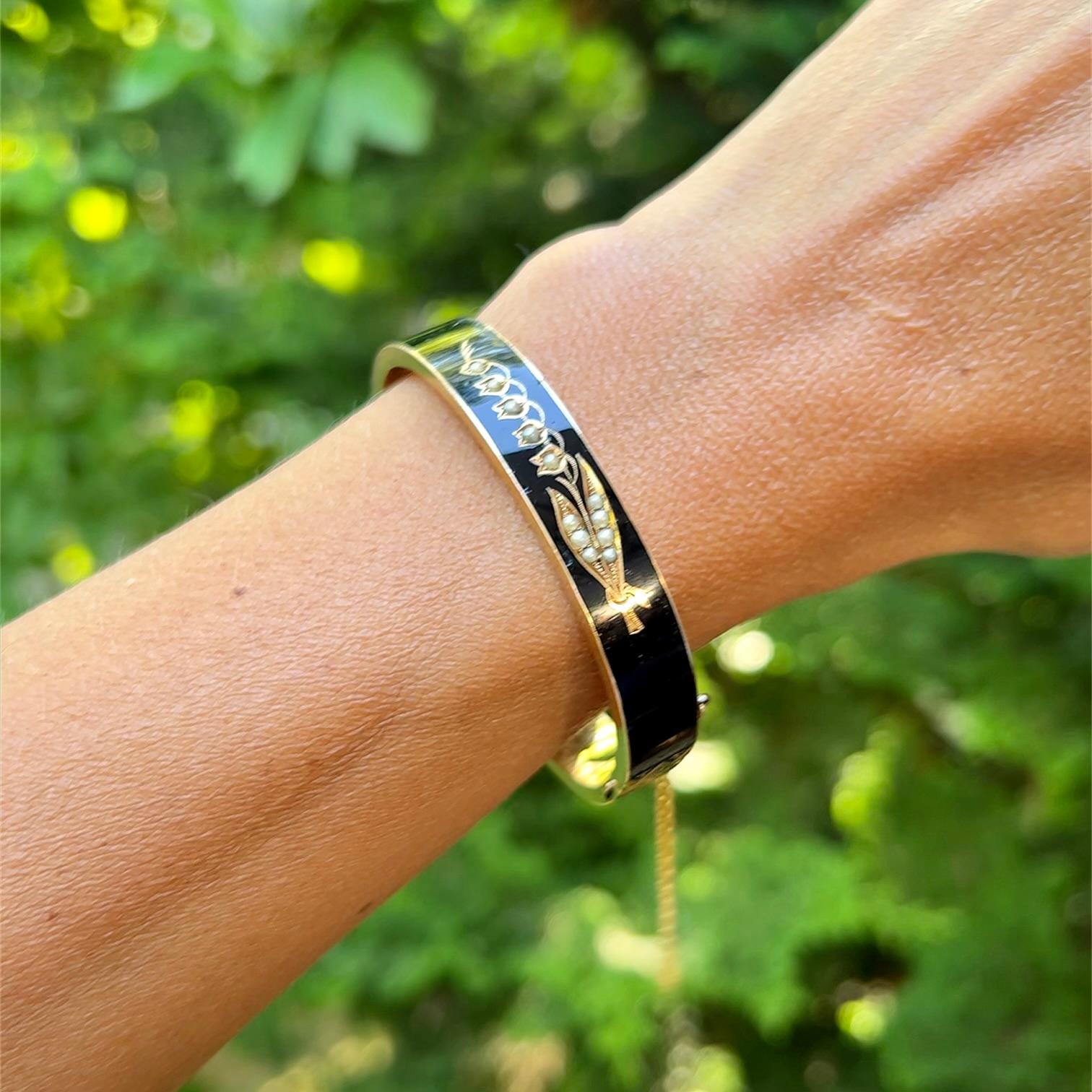 Women's Victorian Mourning Seed Pearl Bracelet in 14 Karat Gold