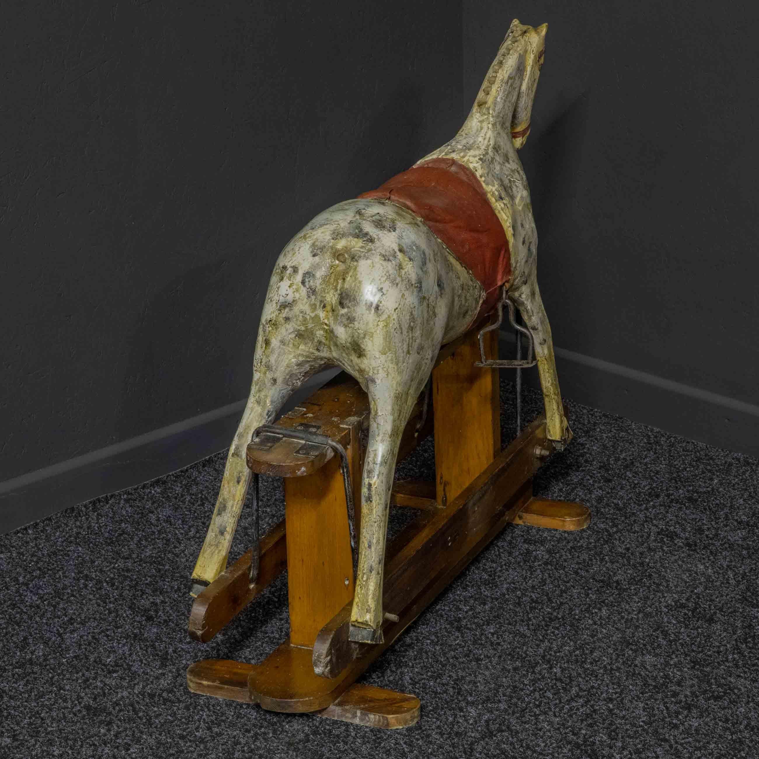 Victorian Naïve Rocking Horse In Fair Condition In Manchester, GB