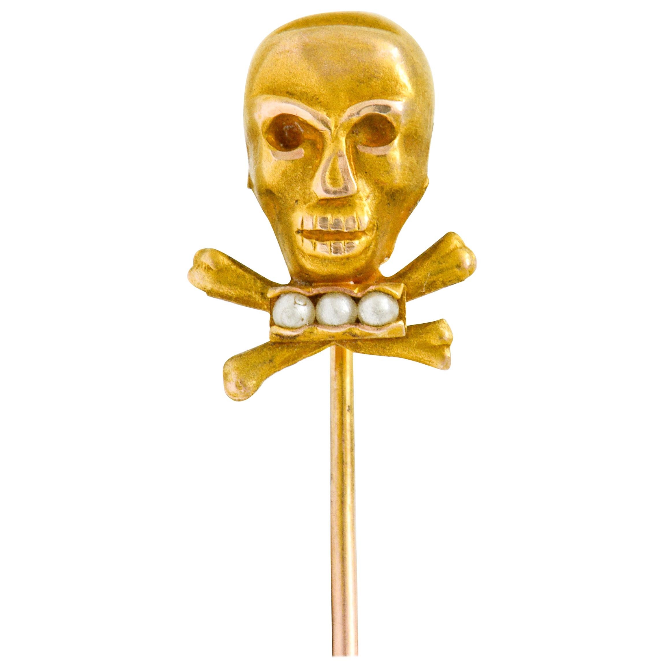 Victorian Natural Freshwater Seed Pearl 14 Karat Gold Skull Crossbones Stickpin