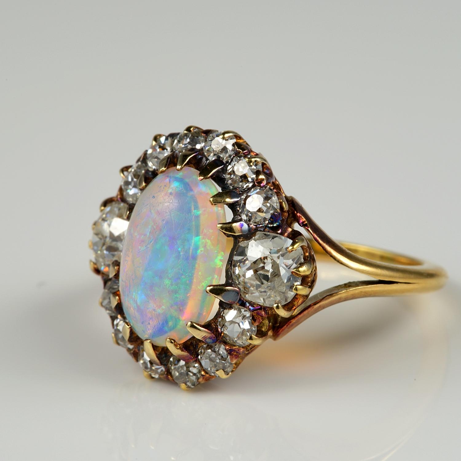 Victorian Natural Opal 1.80 Carat Old Mine Diamond Ring For Sale 1