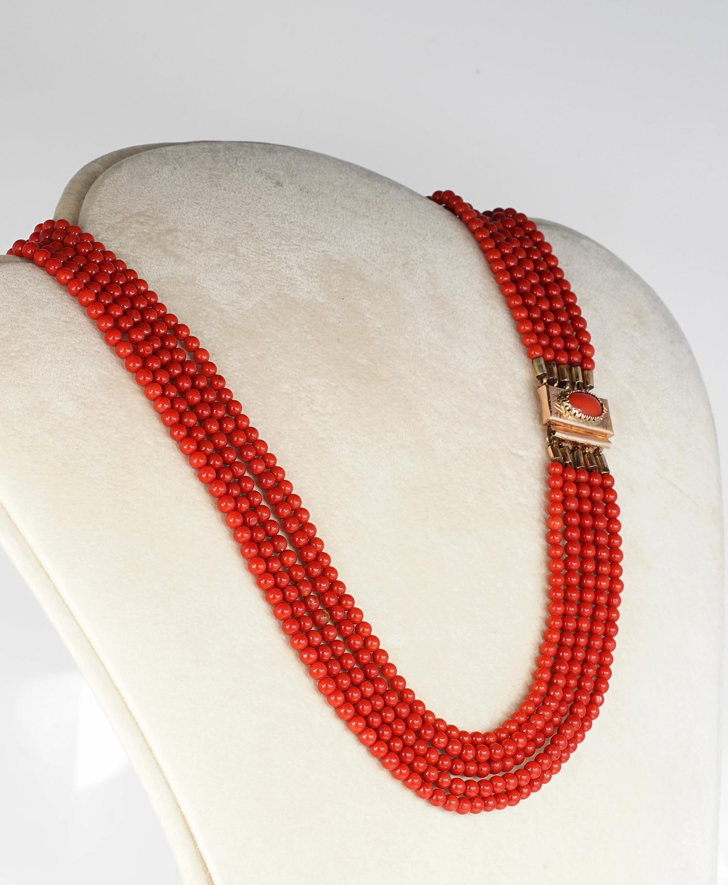 Viktorianische natürliche OX blutrote Koralle Seltene Halskette Damen im Angebot