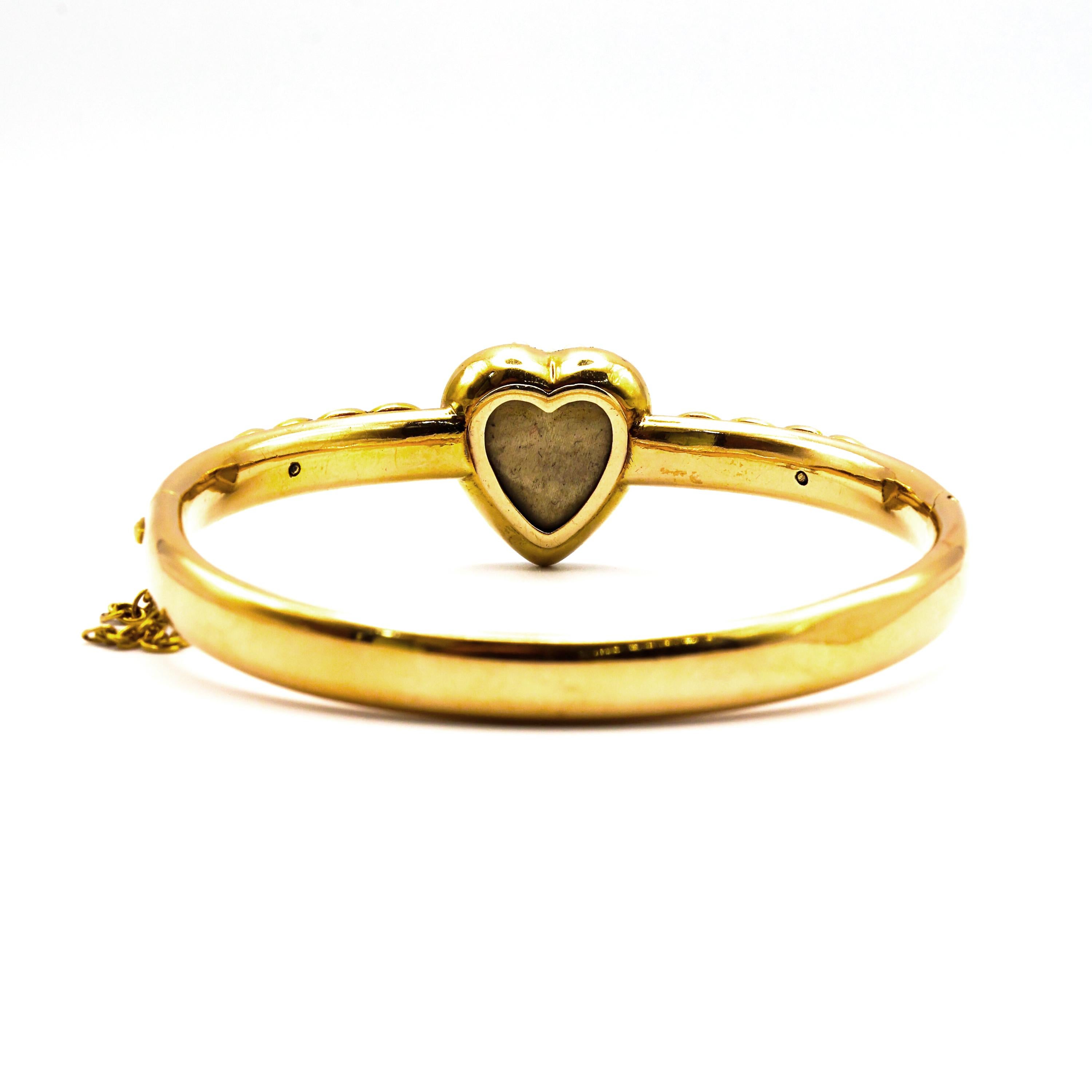 Bracciale a cuore vittoriano in oro e perle naturali, CIRCA 1880 in vendita 2