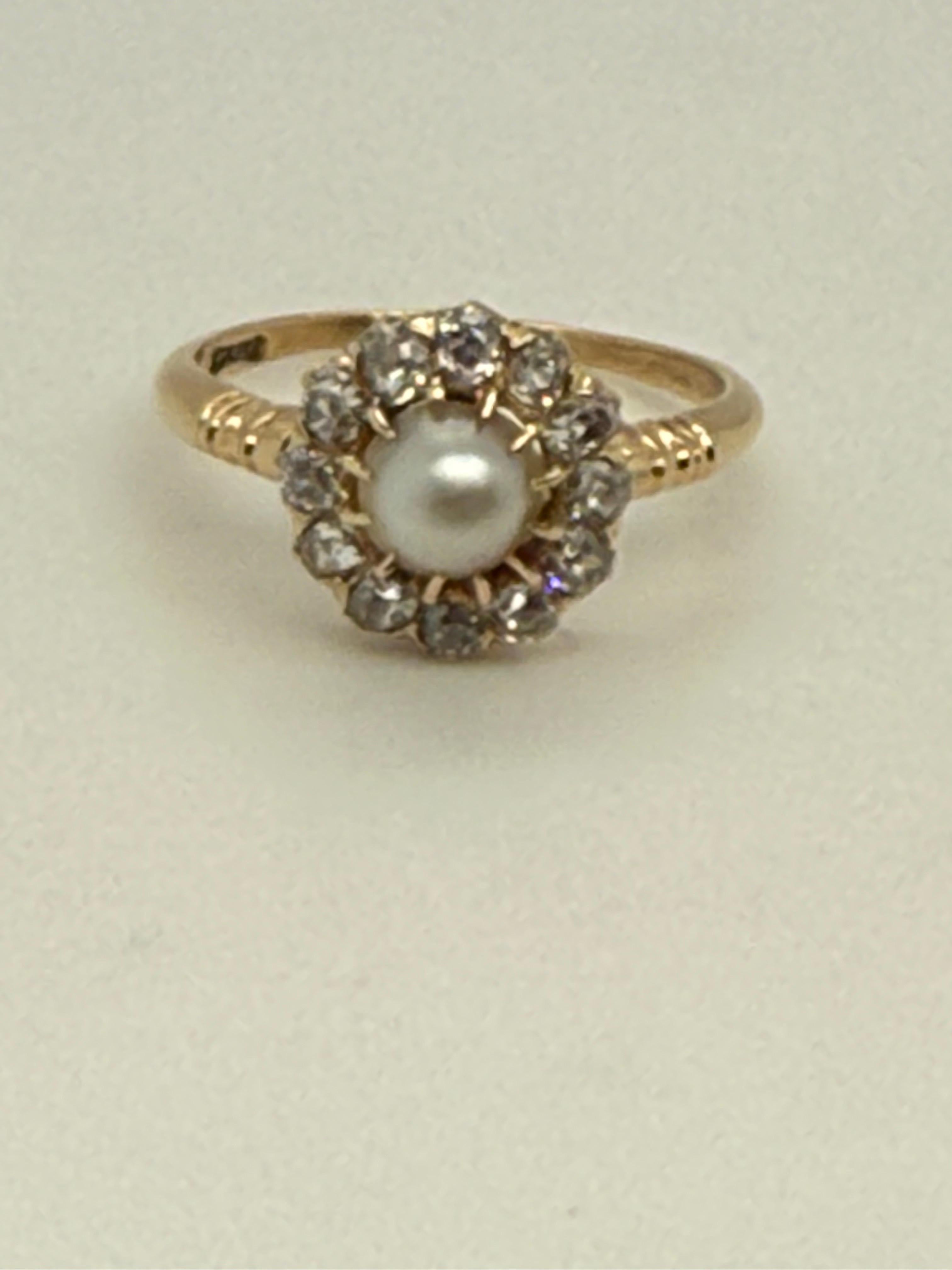 Victorian Natural Pearl and Old Cut Diamond Cluster Ring 18k Yellow Gold For Sale 5