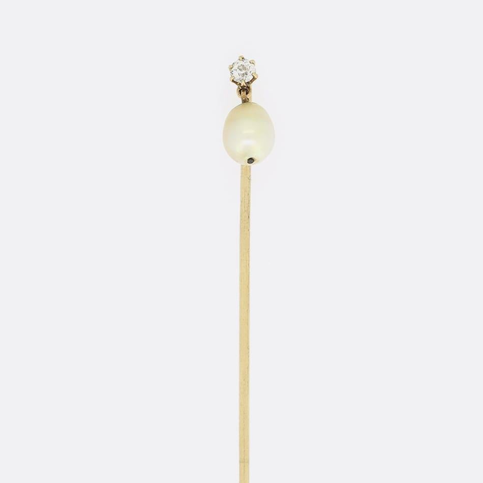 Victorian Natural Pearl and Old Cut Diamond Stick Pin In Good Condition For Sale In London, GB