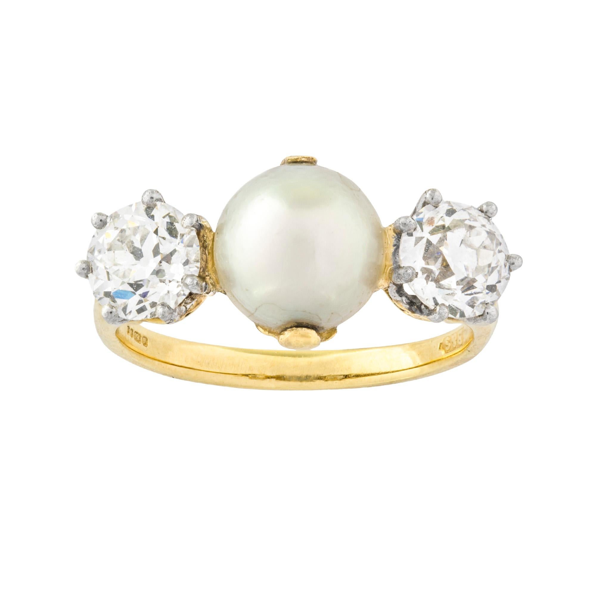 Women's Victorian Natural Pearl Diamond Gold Ring
