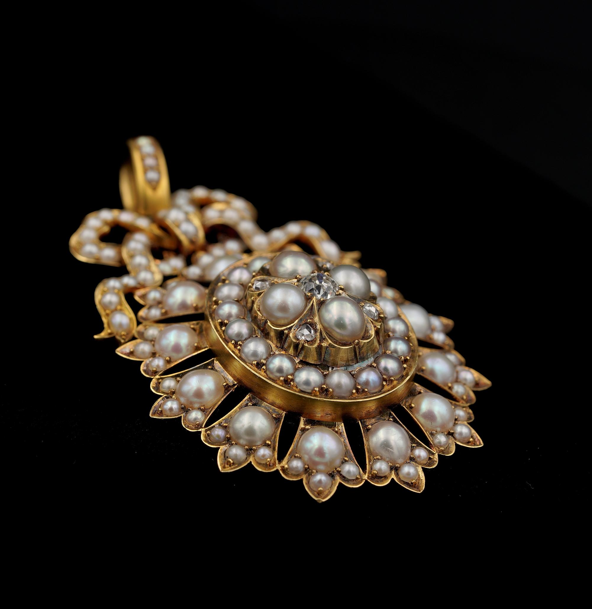Victorien Grand pendentif victorien rare en perles naturelles et diamants en vente