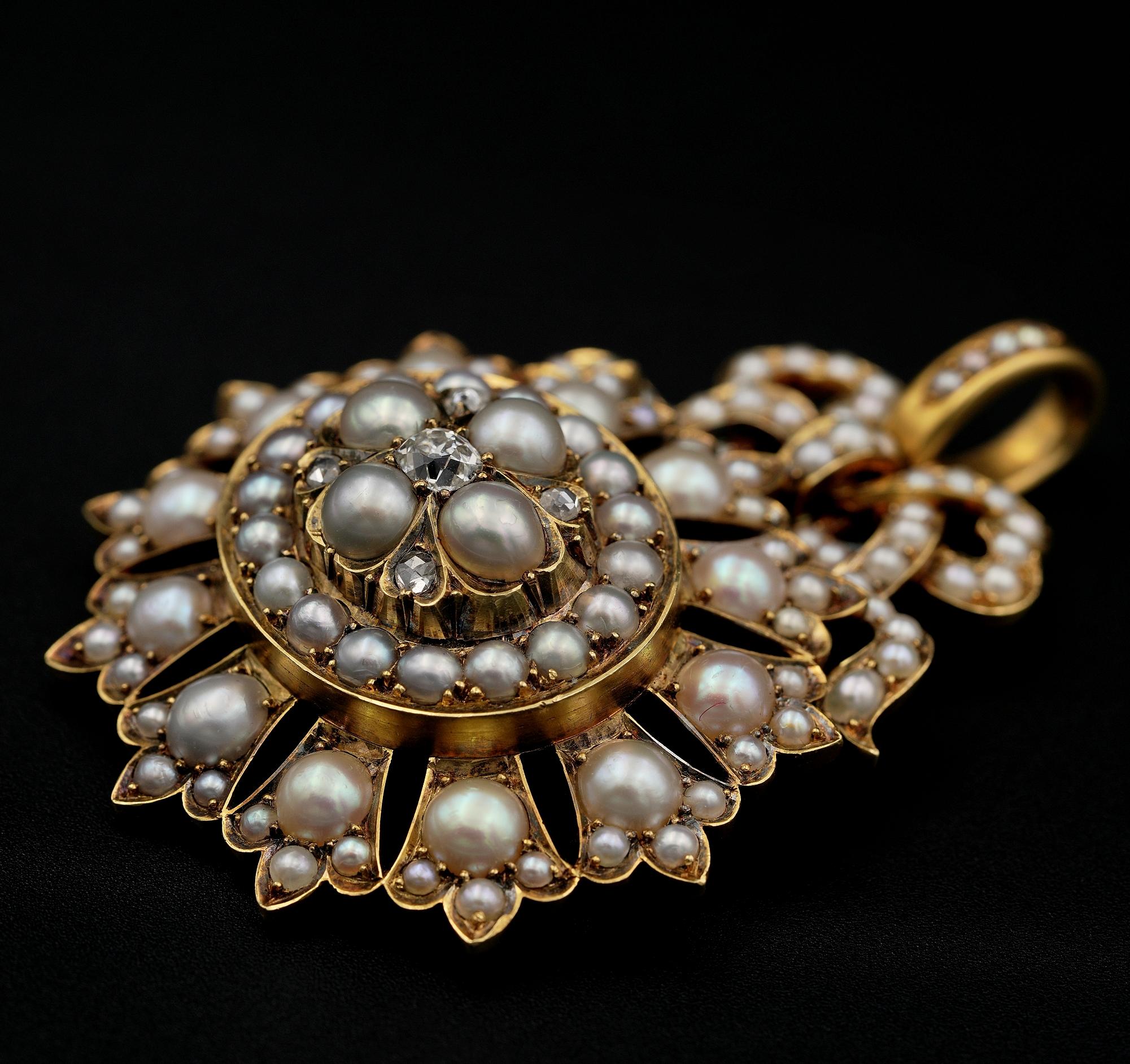 Grand pendentif victorien rare en perles naturelles et diamants Unisexe en vente