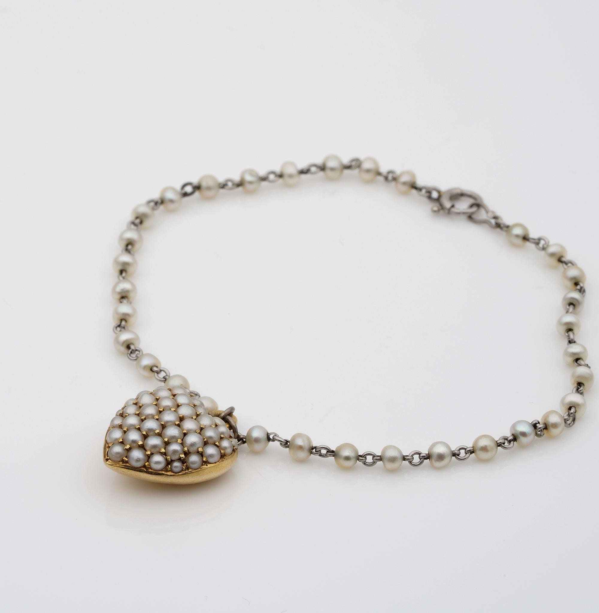 Bracelet victorien en platine 15 carats avec perles naturelles en forme de cœur État moyen - En vente à Napoli, IT