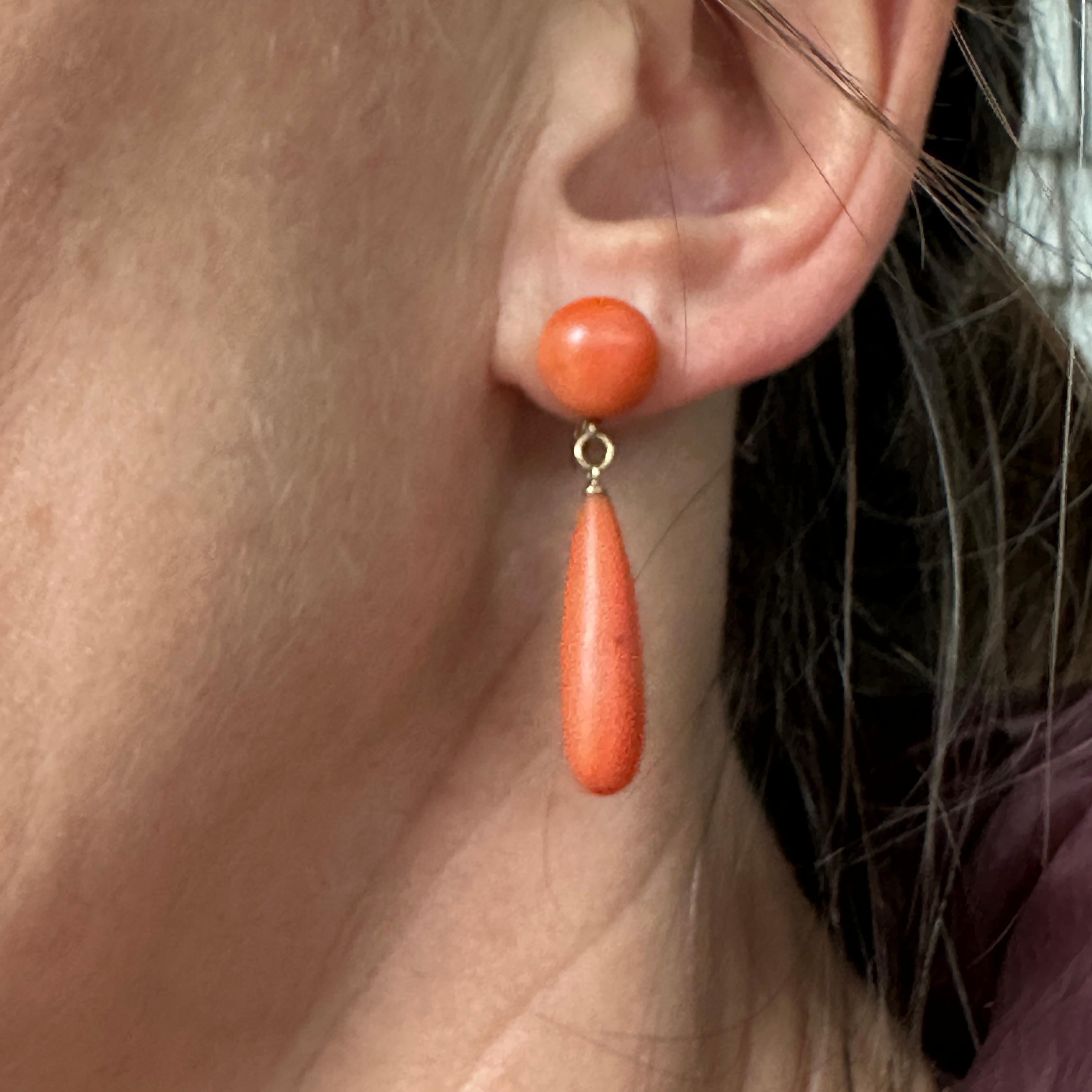 Early Victorian Victorian Natural Red Coral Gold Filled Twist Back Earrings For Sale