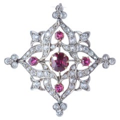 Pendentif broche ancienne victorien en rubis naturel et diamants