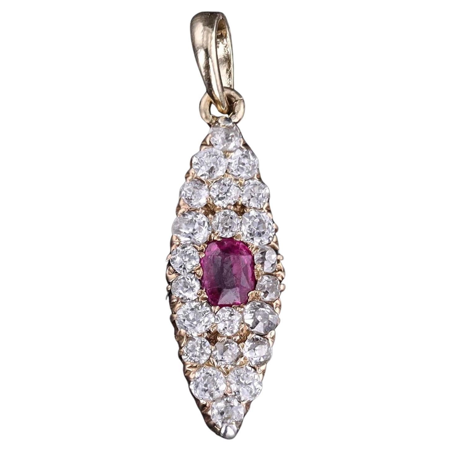 Colgante Victoriano de Rubí Natural y Diamante de Oro de 14k en venta