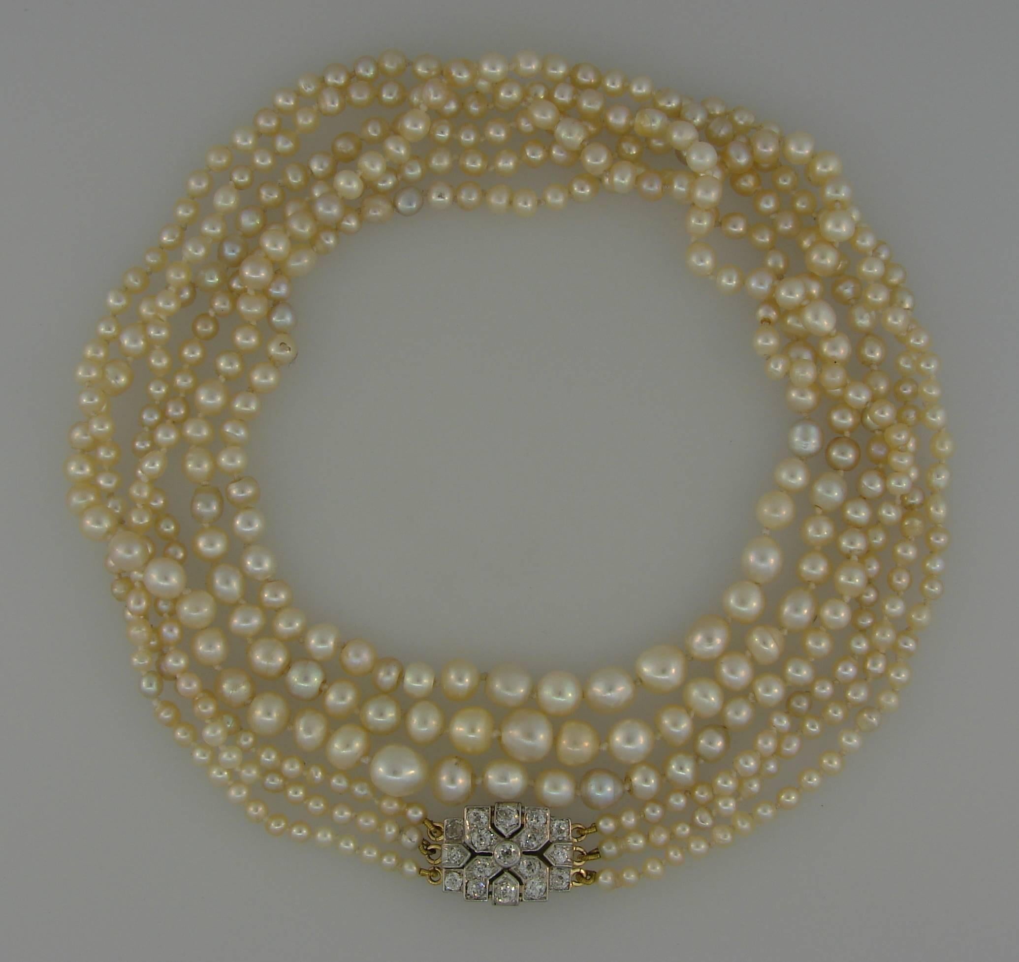 Collier victorien de perles d'eau salée naturelles avec fermoir en diamant Pour femmes en vente