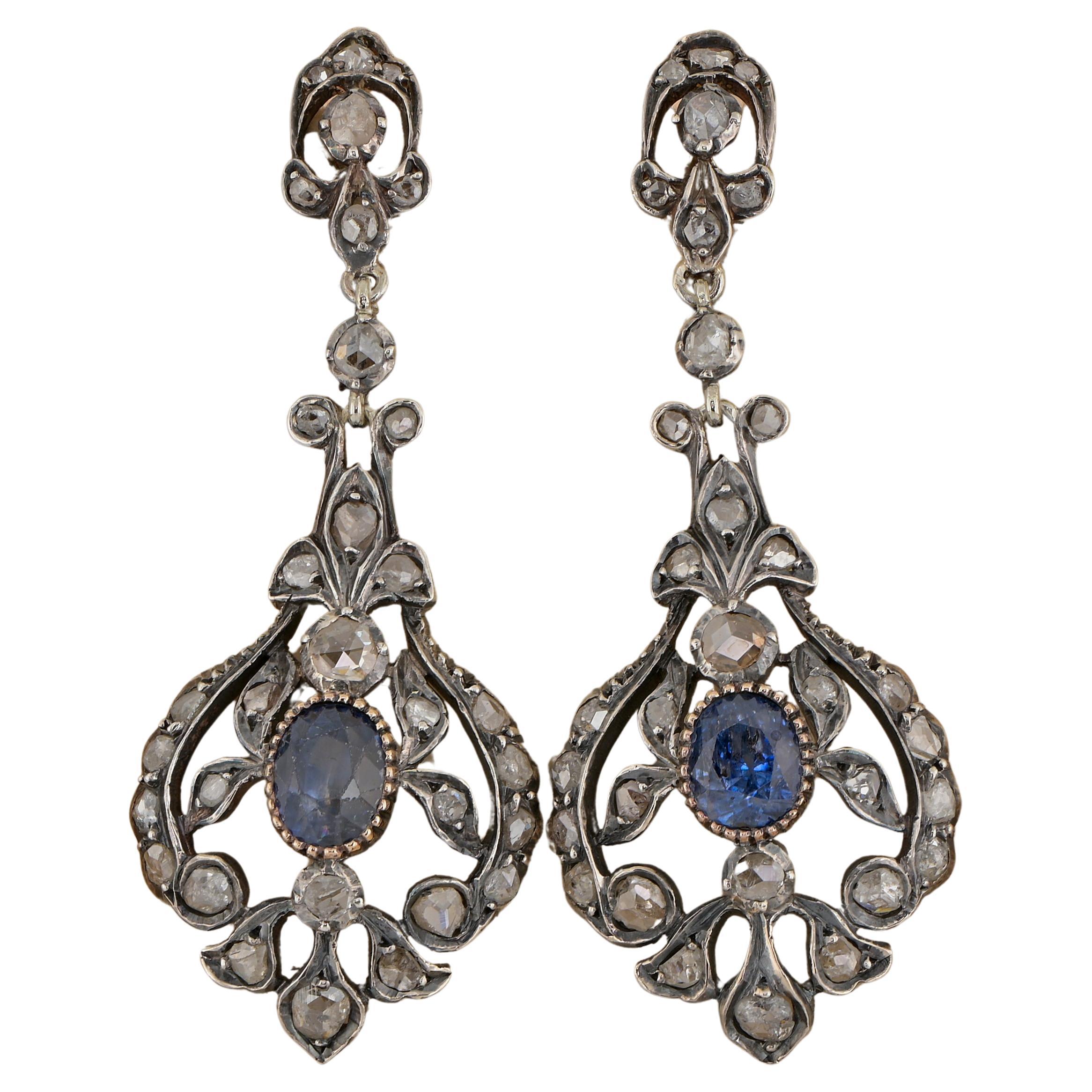 Boucles d'oreilles pendantes victoriennes en saphir naturel taillé en rose et diamants 18 KT/argent en vente