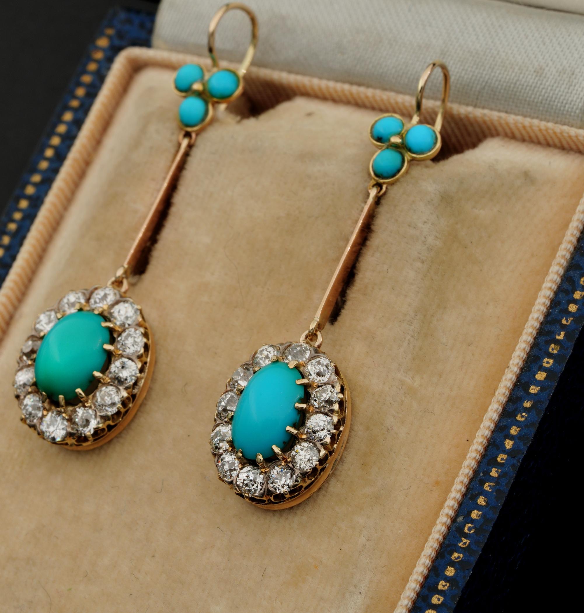 Boucles d'oreilles en goutte victoriennes avec turquoise naturelle et diamants de 2,40 carats Bon état - En vente à Napoli, IT