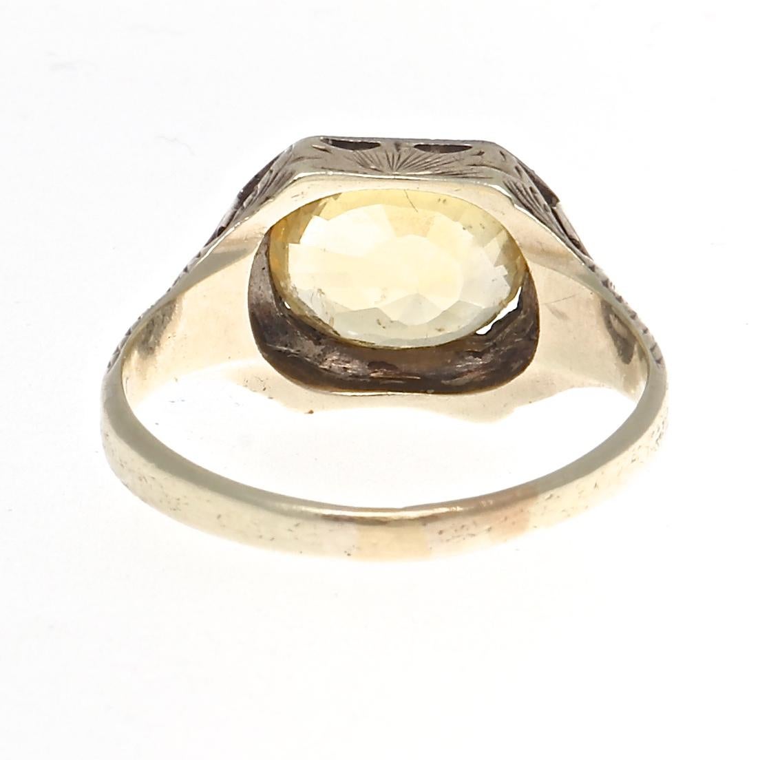 Women's Victorian Natural Yellow Sapphire Gold Ring