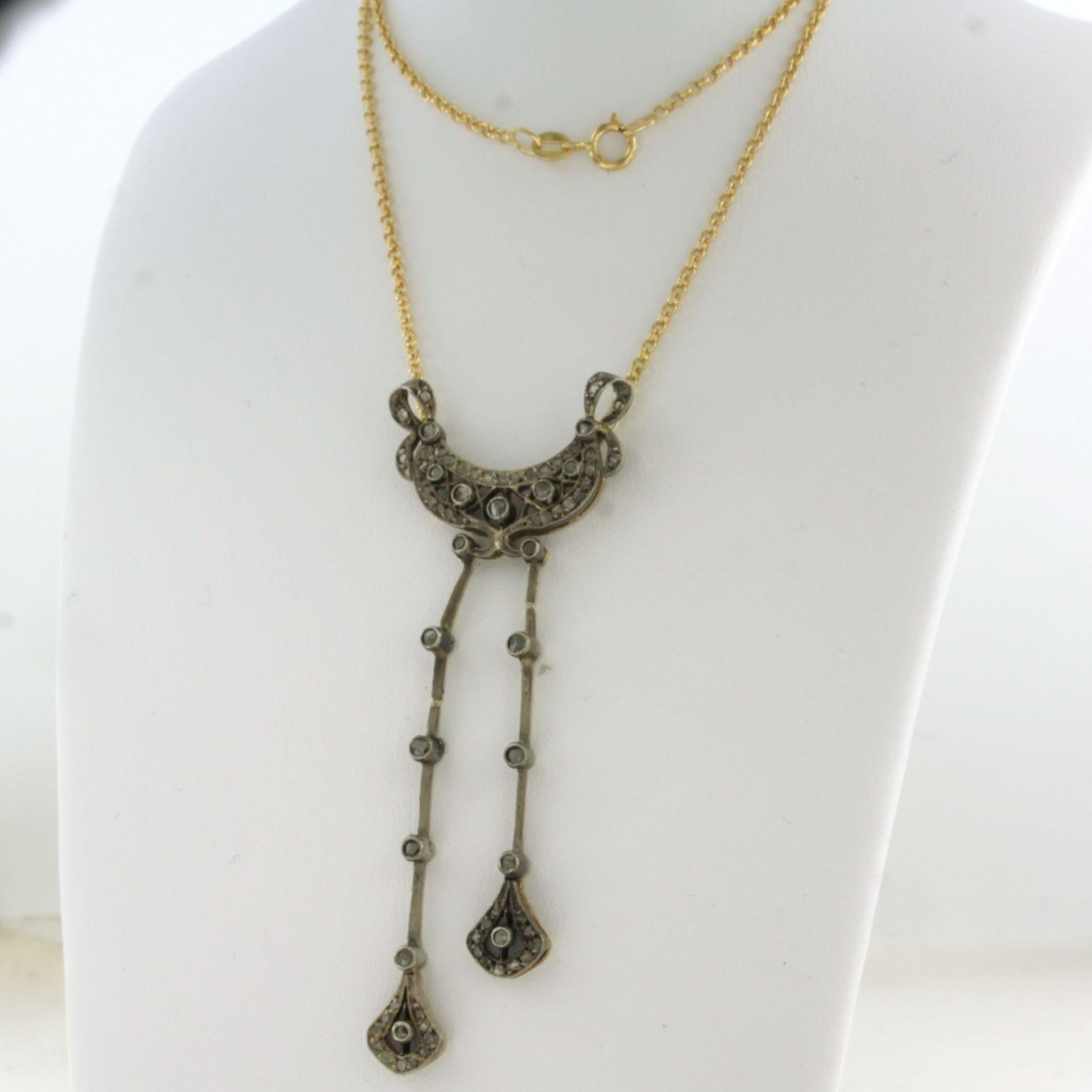 Début de l'époque victorienne Collier victorien avec diamants taillés en rose jusqu'à 0,30ct Or 18k et argent en vente