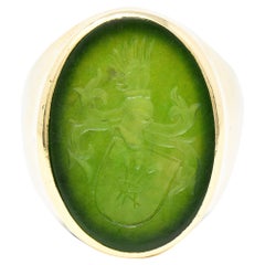Antique Victorian Nephrite Jade 14 Karat Yellow Gold Celtic Thistle Crest Carved Ring