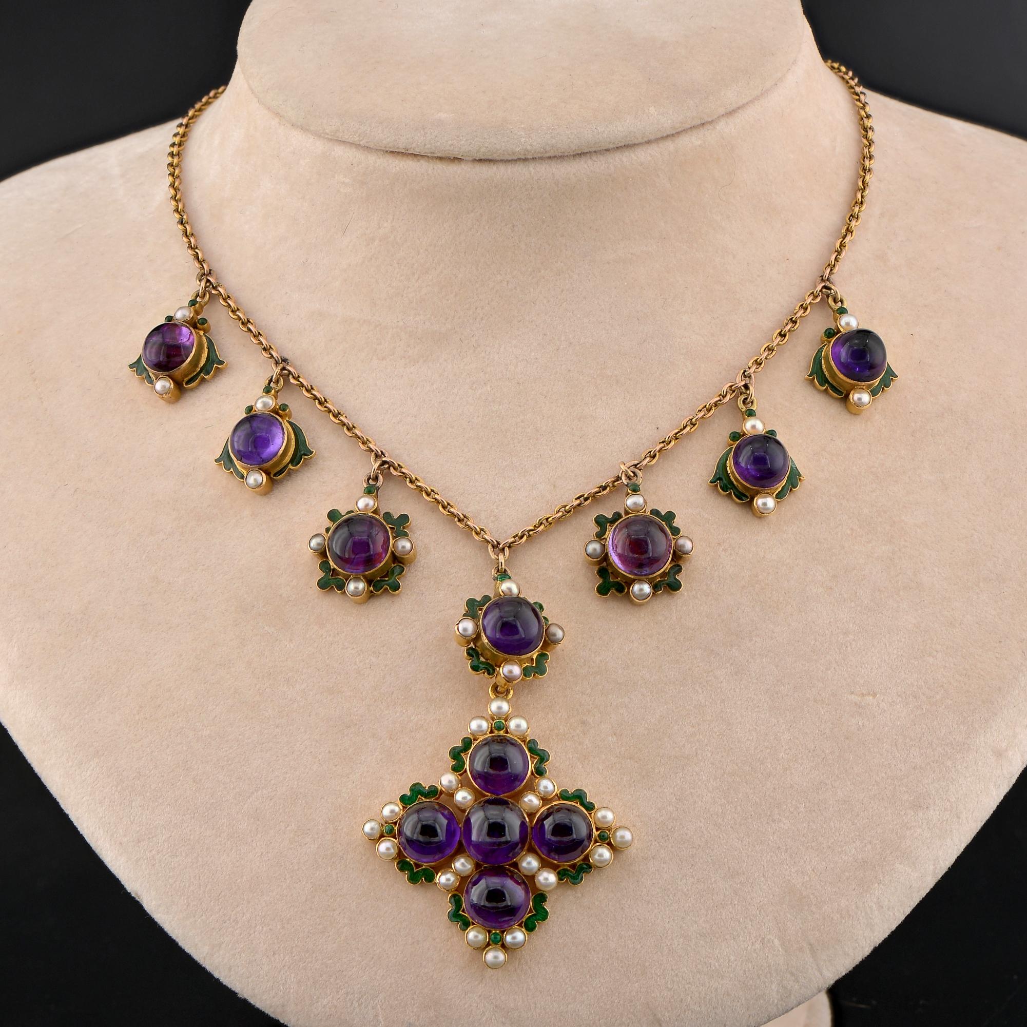 Striking Antique Necklace
A particularly pretty antique necklace from the 19th century that is very wearable for many occasions,day night, with a detachable pendant for drama and impact
Hand made in solid 18 Kt gold, comprising a trace chain