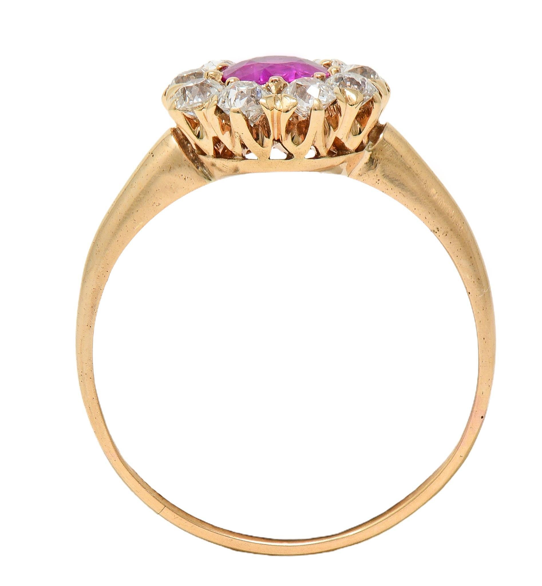 Anello vittoriano senza calore con zaffiro rosa di Birmania e diamante d'oro 14 carati GIA in vendita 3