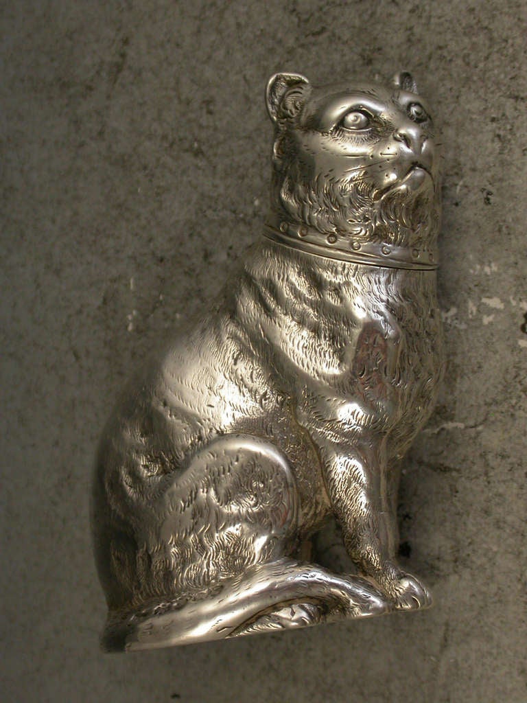 Victorian Novelty Antique Cast Silver Cat Pepper, by E H Stockwell, London, 1876 For Sale 1