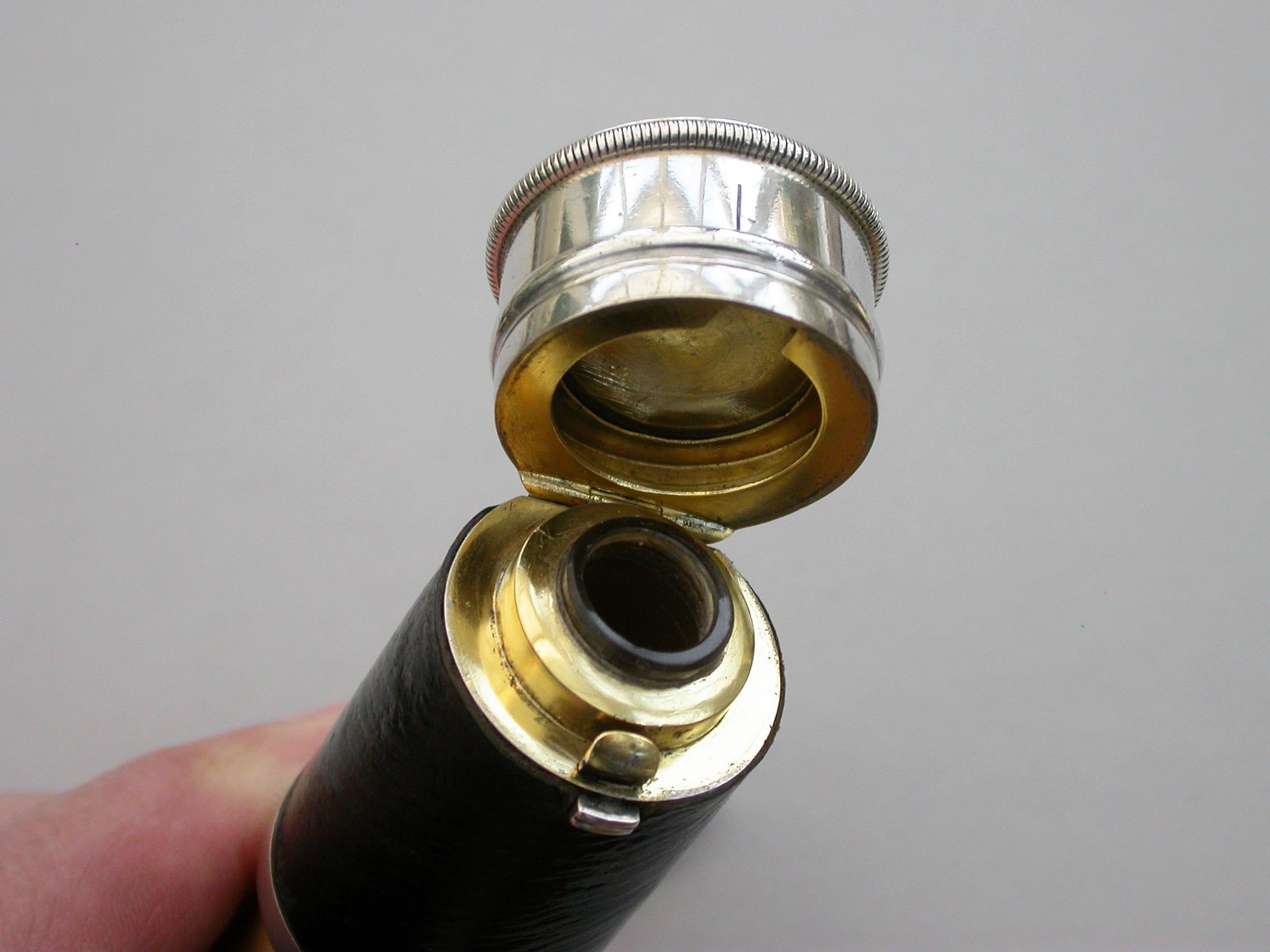 Victorian Novelty Silver Combined Scent Bottle Vinaigrette as a Telescope Kittie For Sale 3