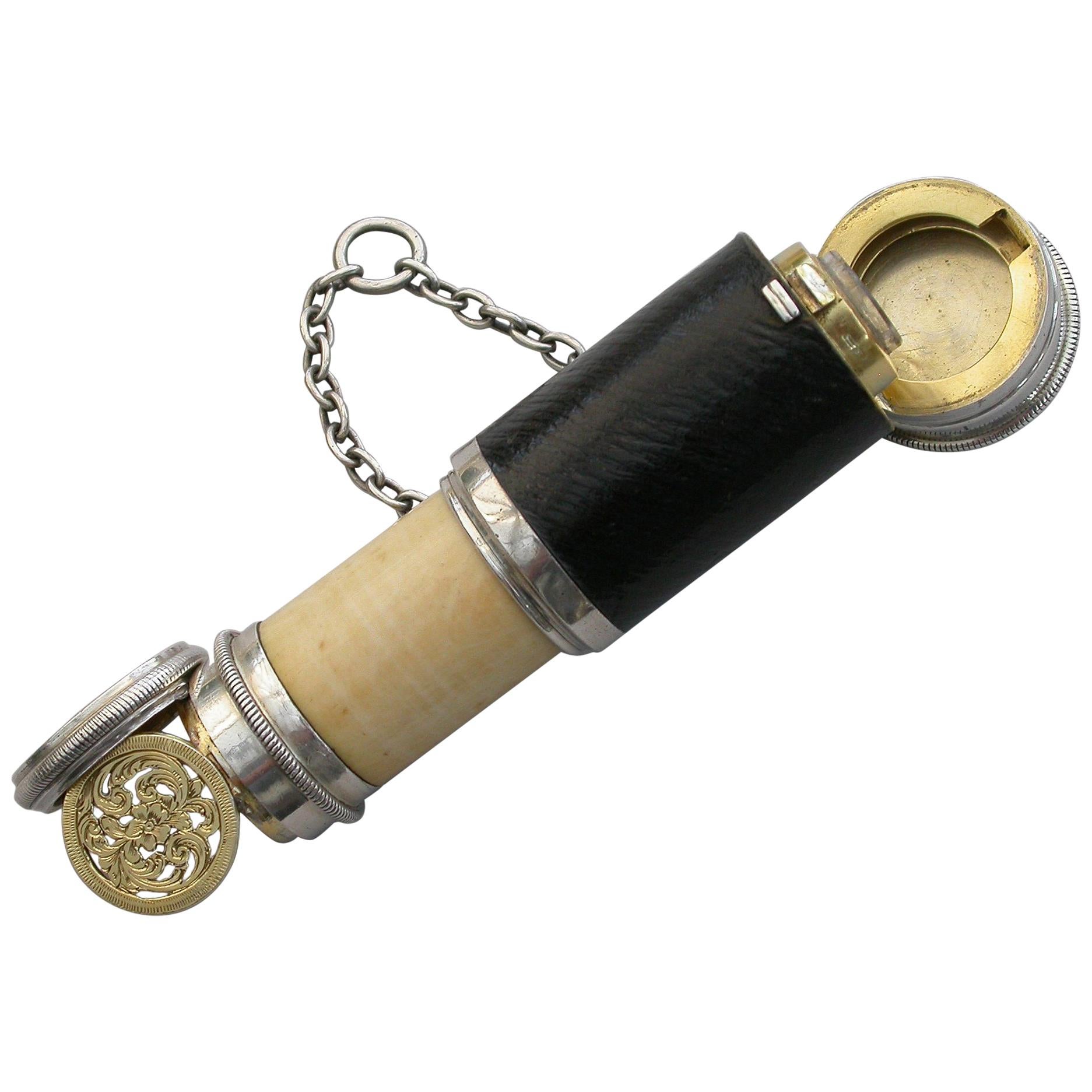 Victorian Novelty Silver Combined Scent Bottle Vinaigrette as a Telescope Kittie For Sale