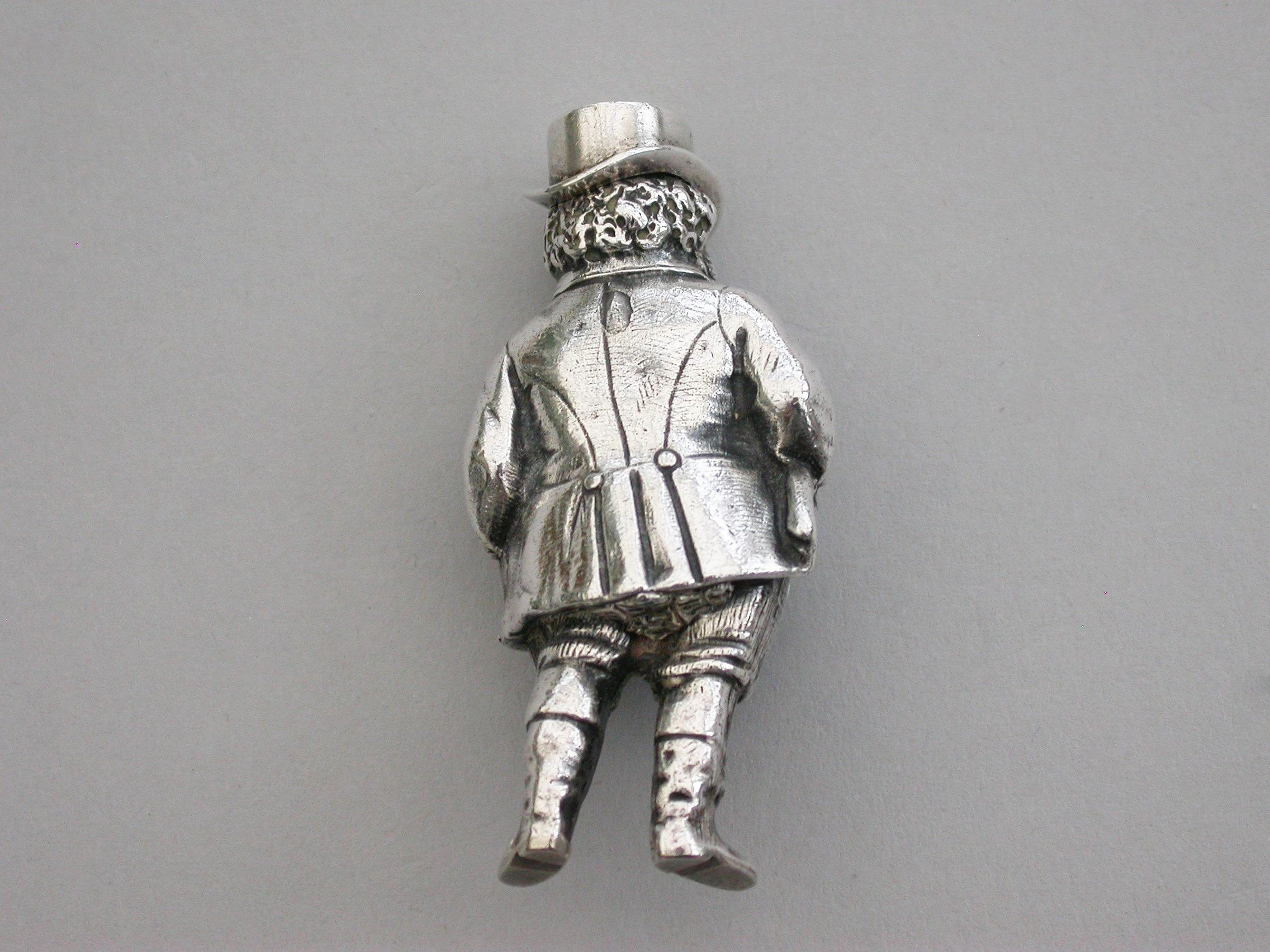 English Victorian Novelty Silver 'John Bull' Telescopic Propelling Pencil S Mordan, 1880 For Sale