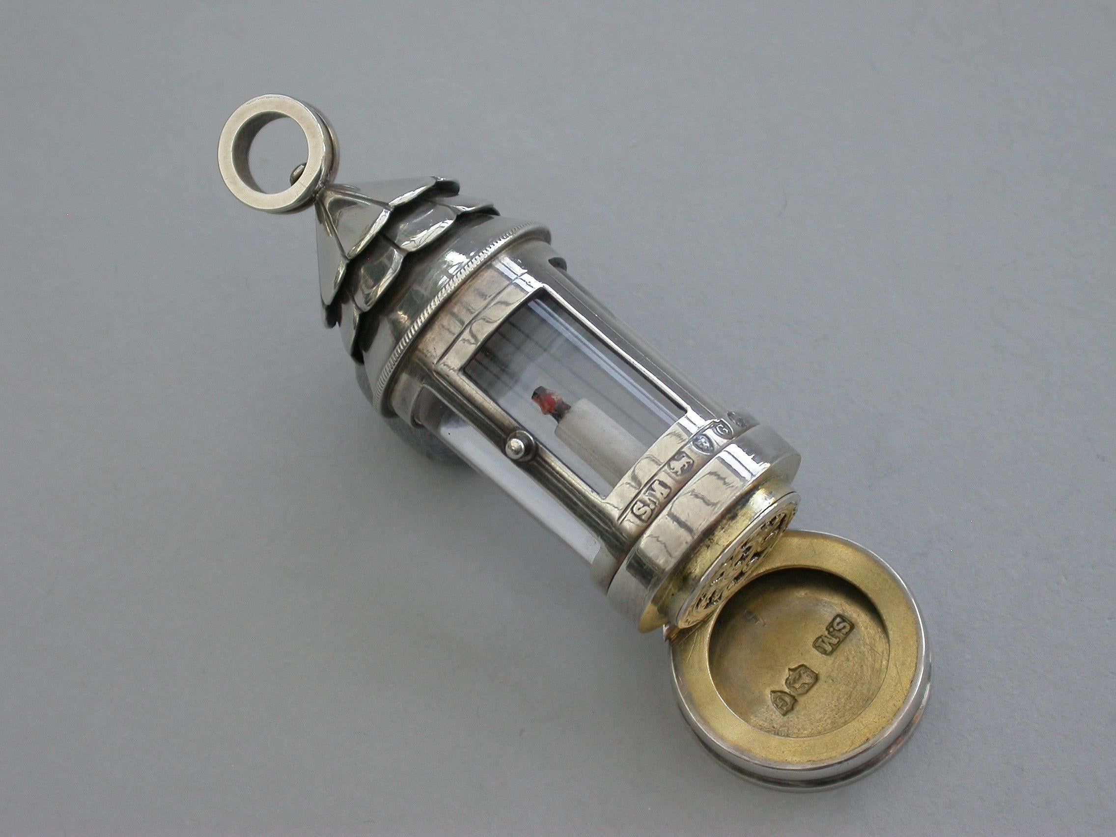 Victorian Novelty Silver Watchman's 'Charlie's' Lantern Vinaigrette London, 1882 For Sale 2