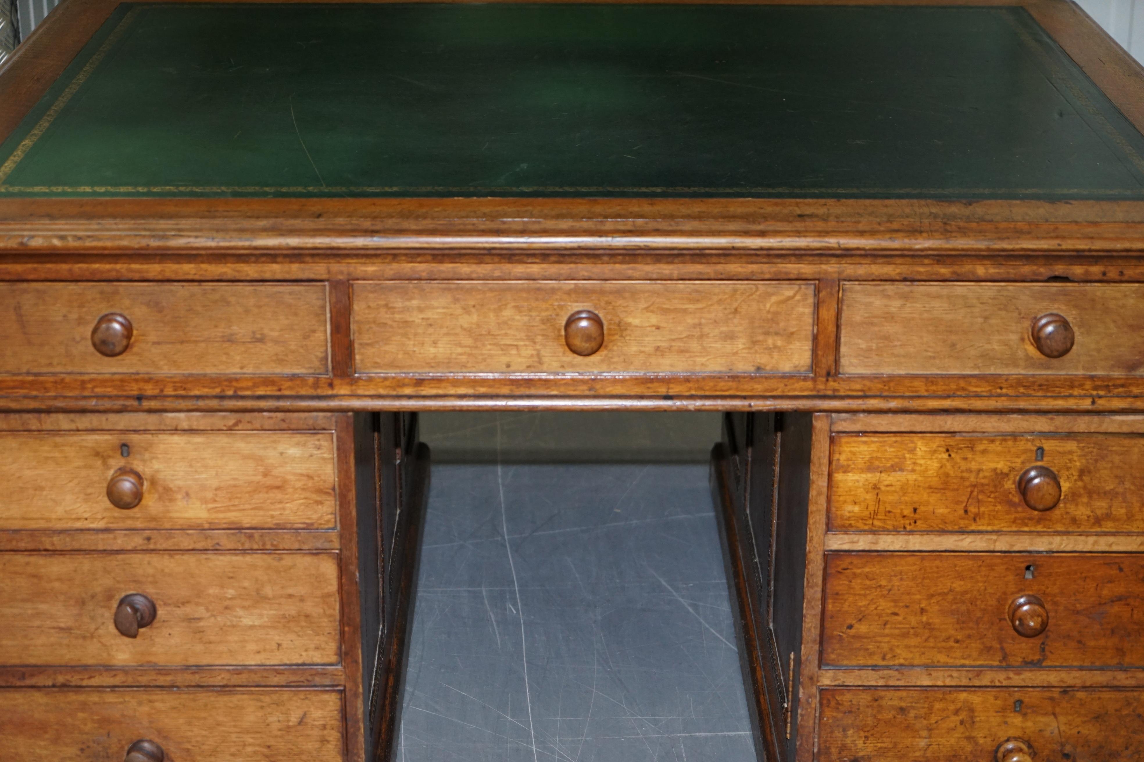 19th Century Victorian Oak 18 Drawer Double Sided Twin Pedestal Partner Desk Green Leather