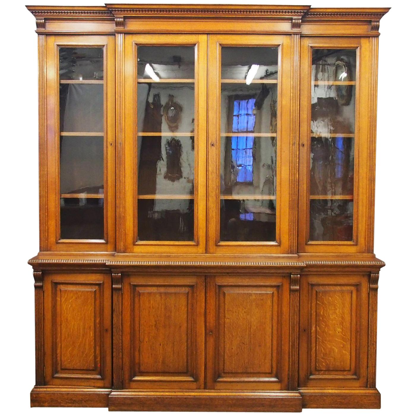 Victorian Oak 4 Door Breakfront Bookcase im Angebot