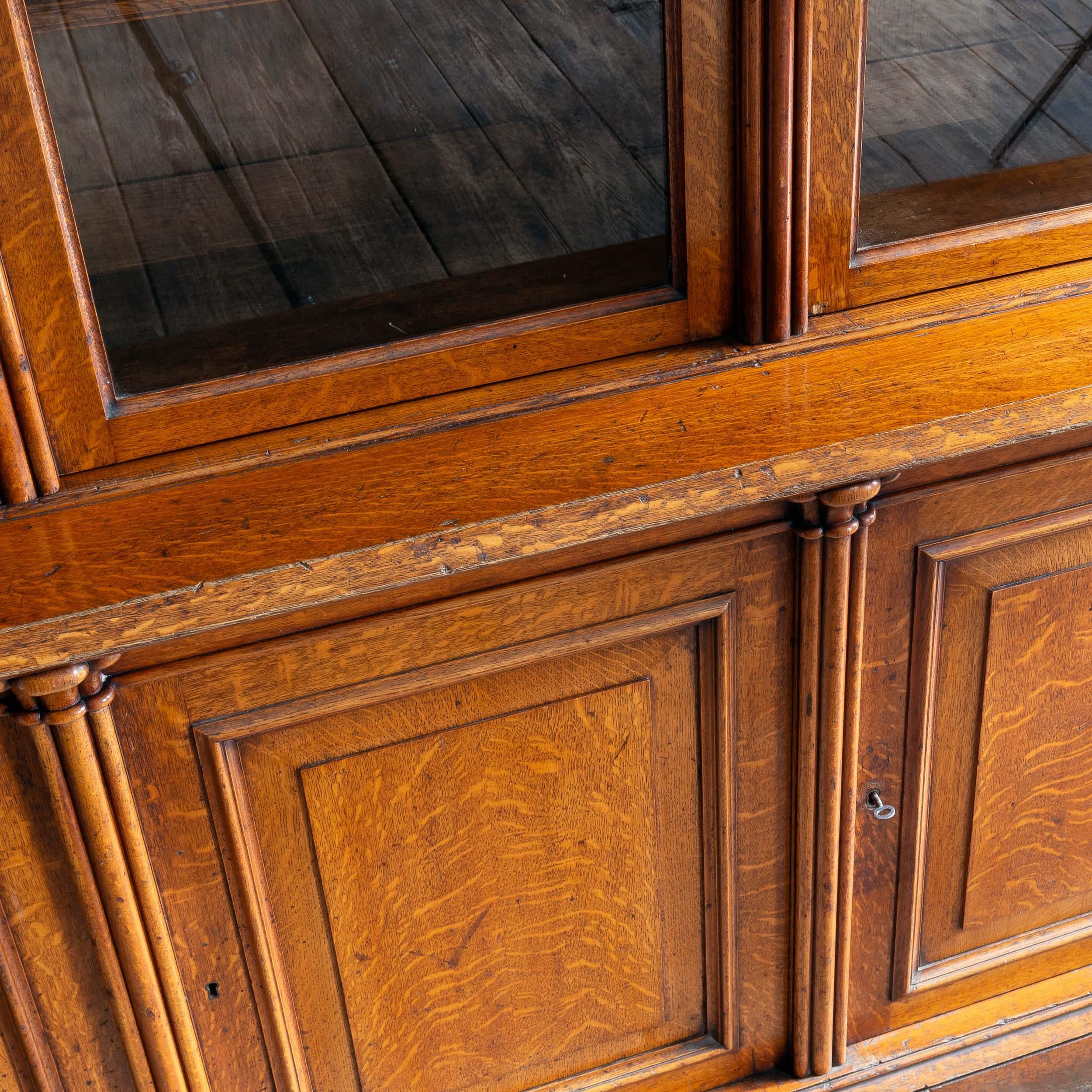 Libreria vittoriana in Oak in vendita 1