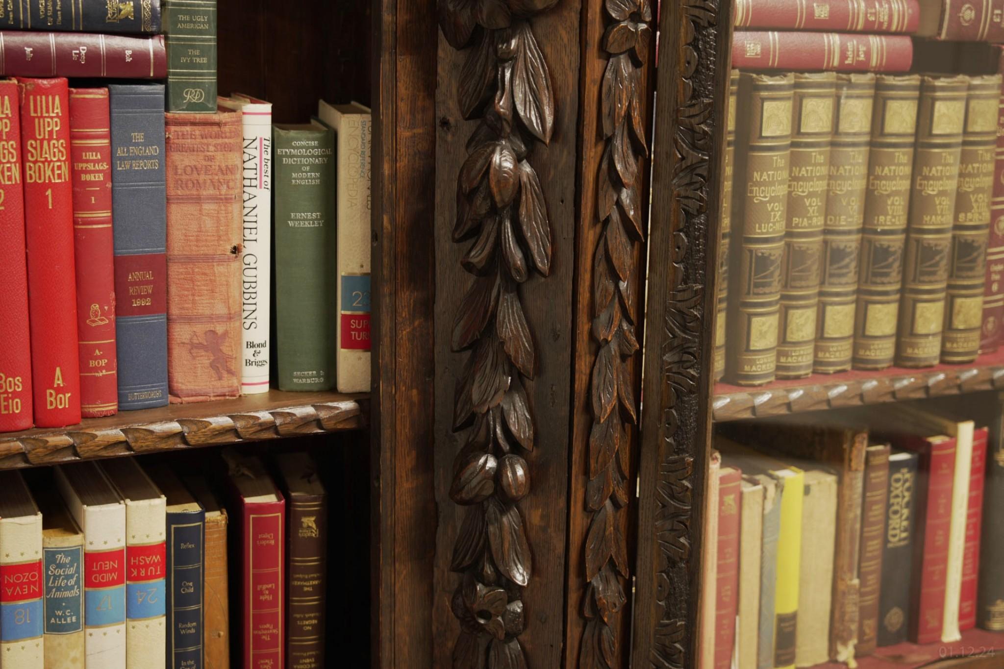 Victorian Oak Breakfront Bookcase Carved Miskin Manor 1870 Library For Sale 8