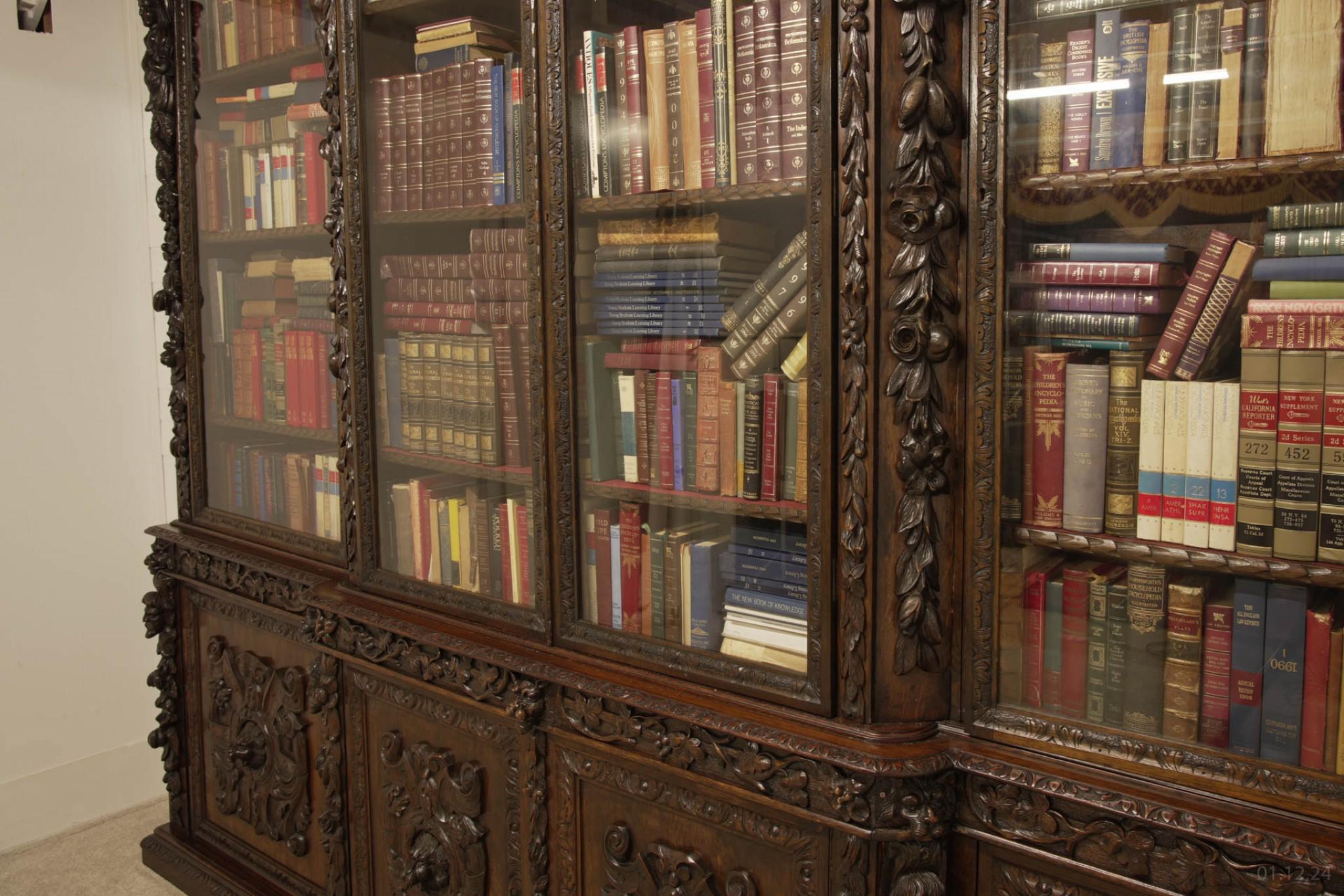 Late 19th Century Victorian Oak Breakfront Bookcase Carved Miskin Manor 1870 Library For Sale