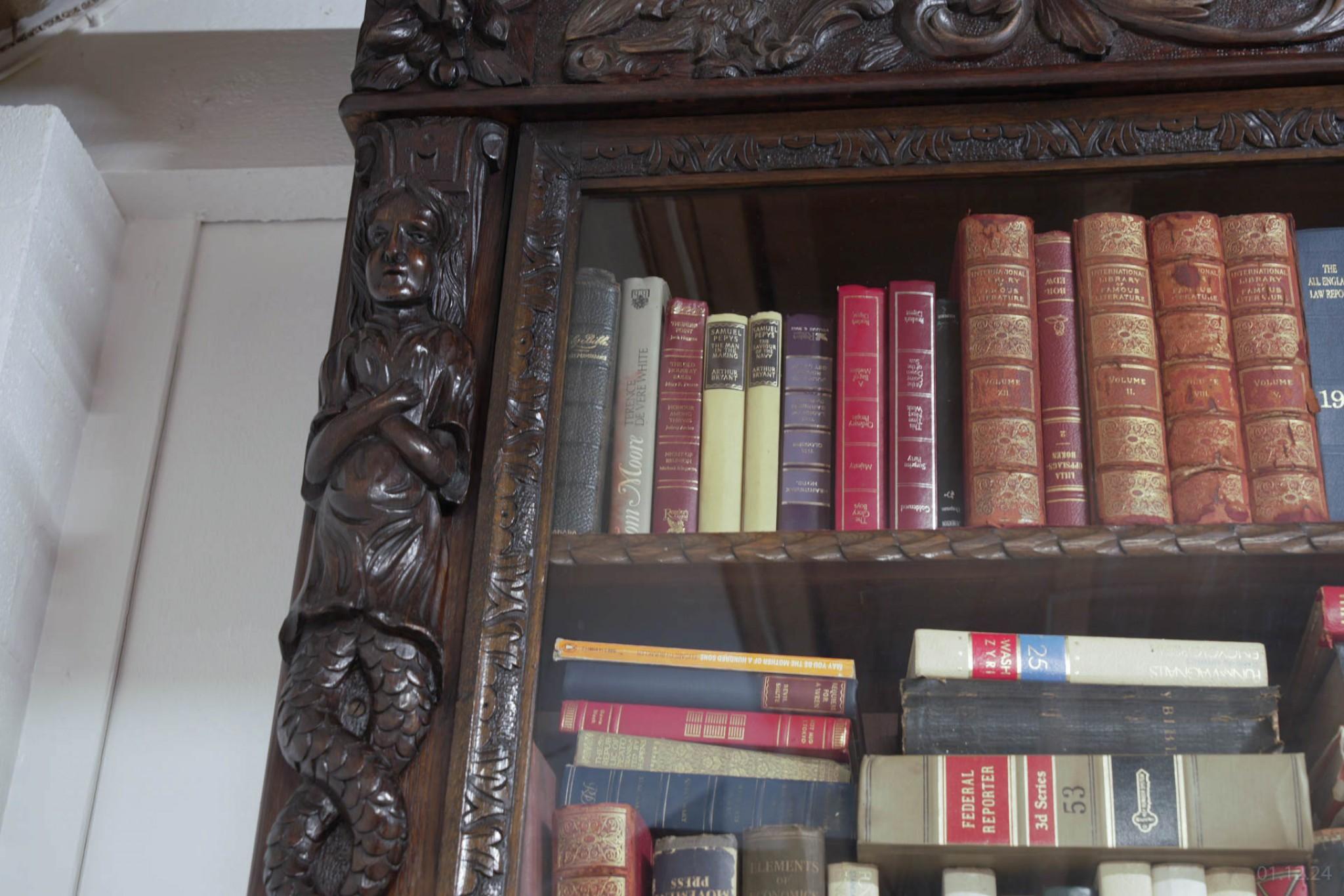 Victorian Oak Breakfront Bookcase Carved Miskin Manor 1870 Library For Sale 5
