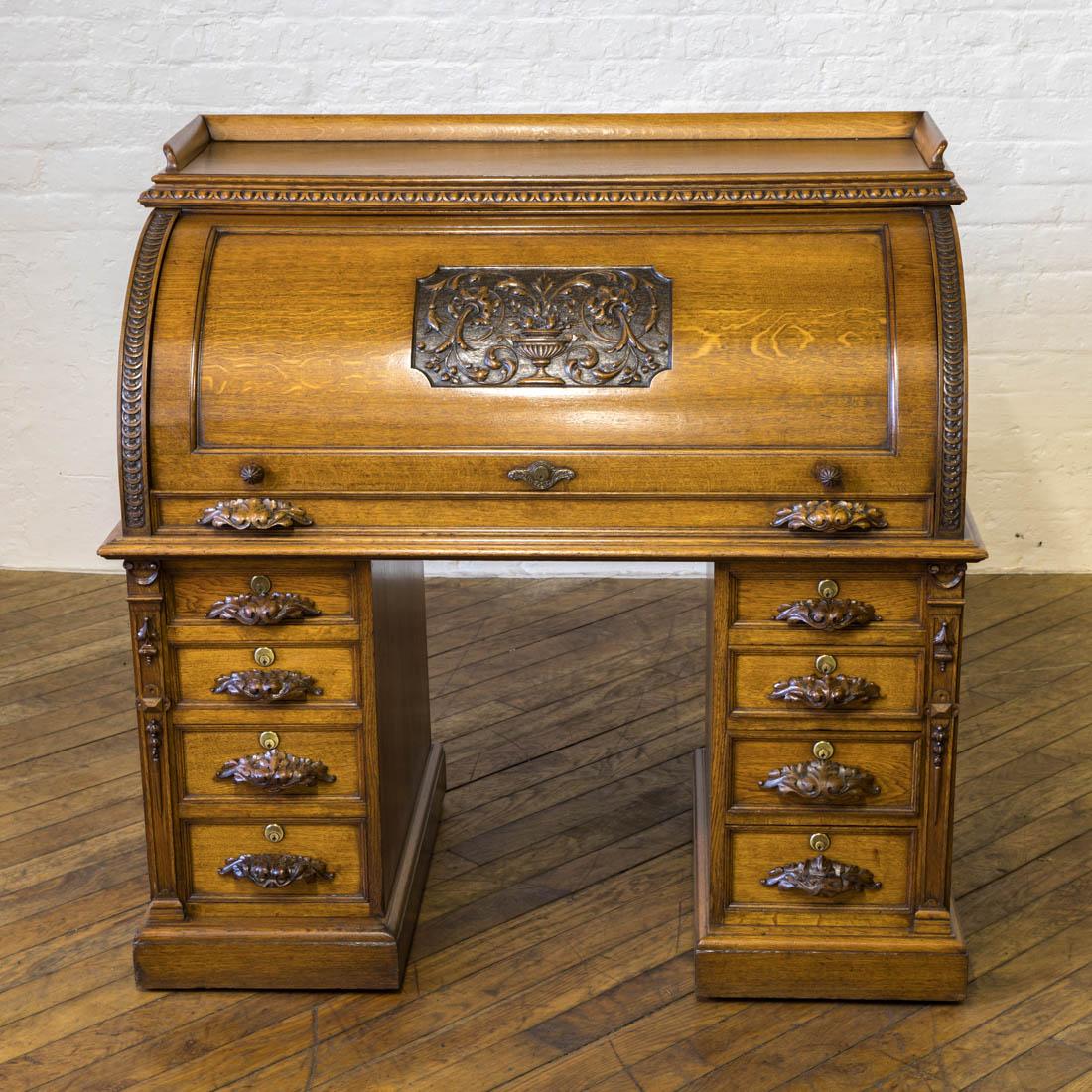 Victorian Oak Cylinder Desk 2