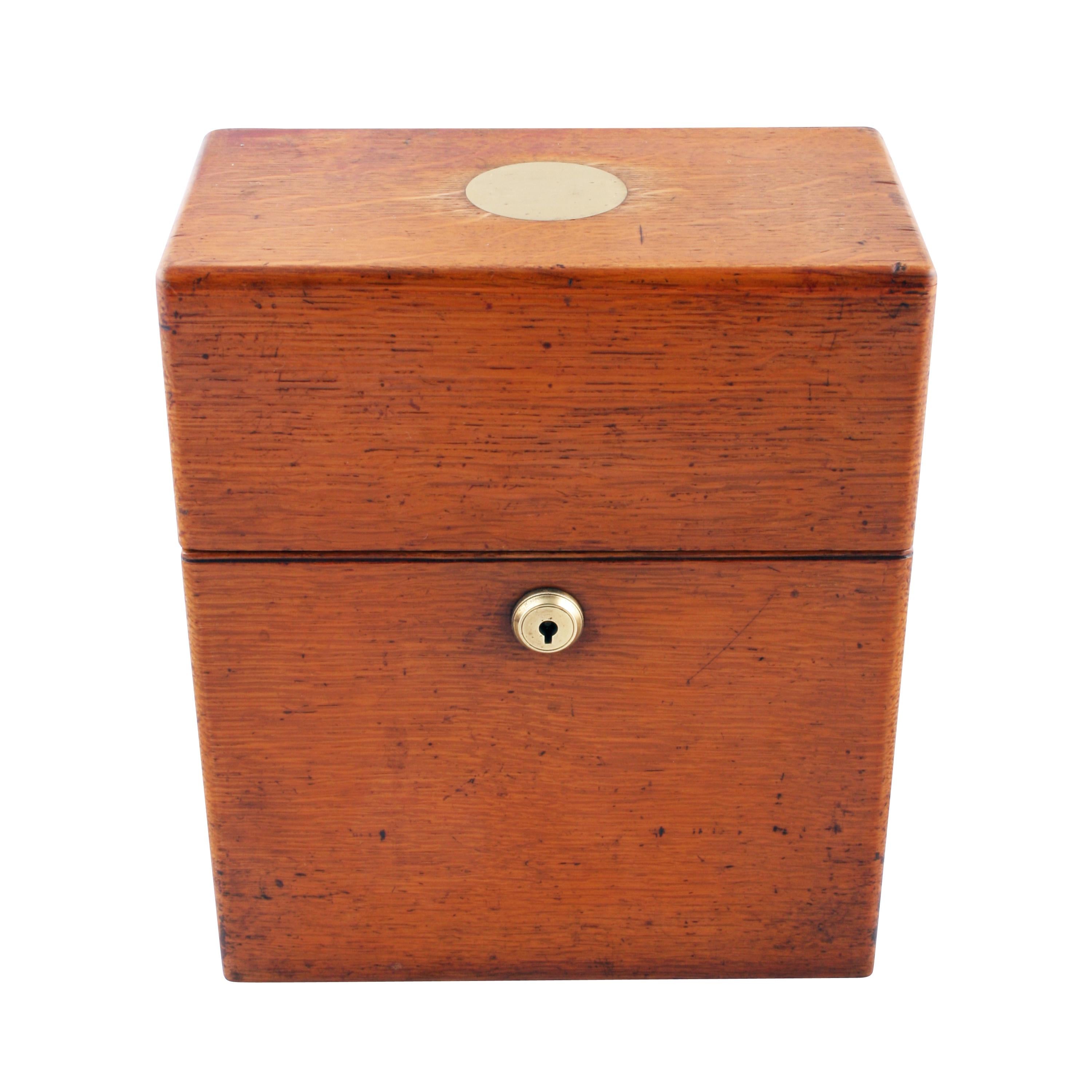 British Victorian Oak Decanter Box For Sale