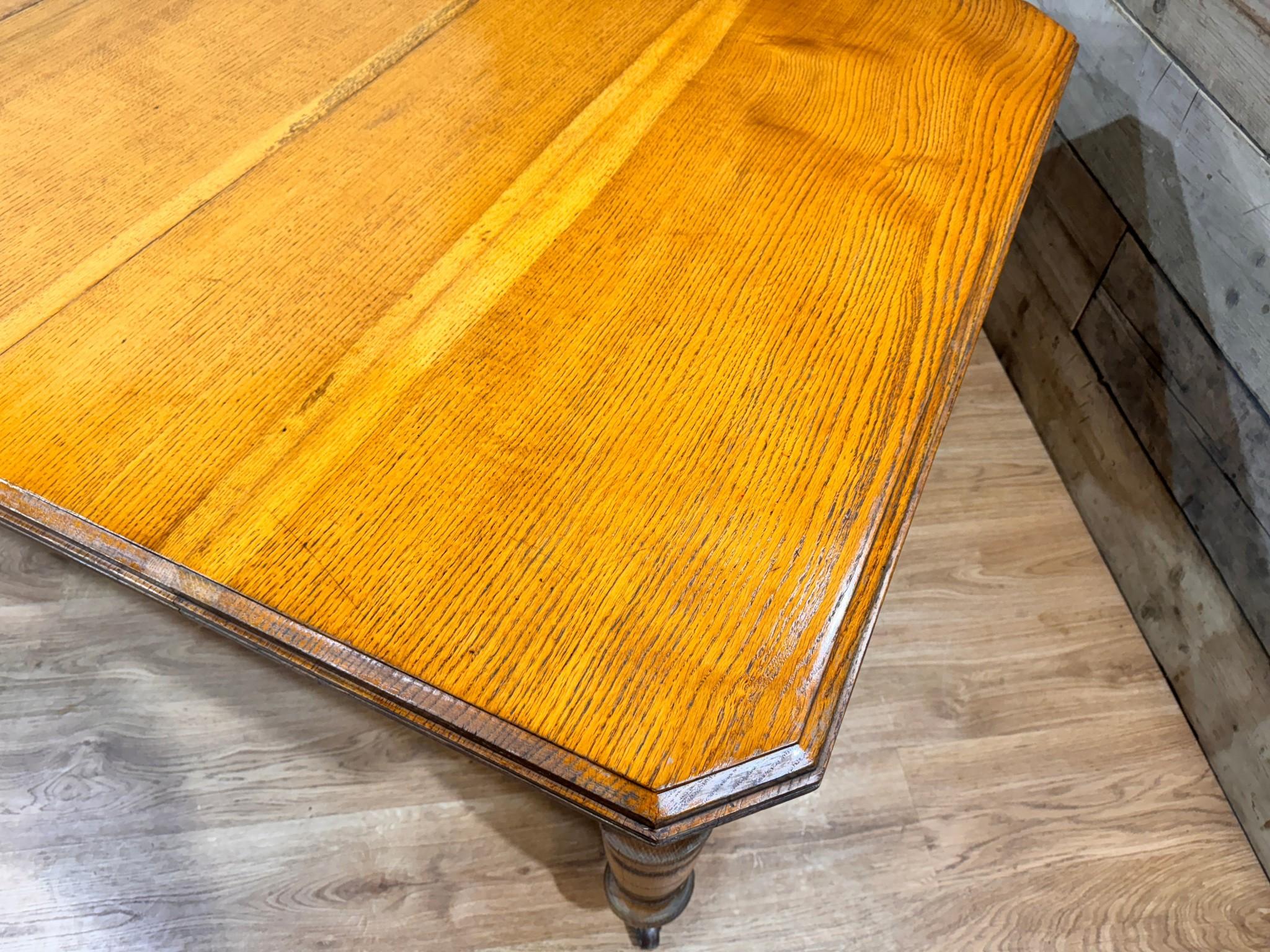 Late 19th Century Victorian Oak Dining Table Single Leaf 1890