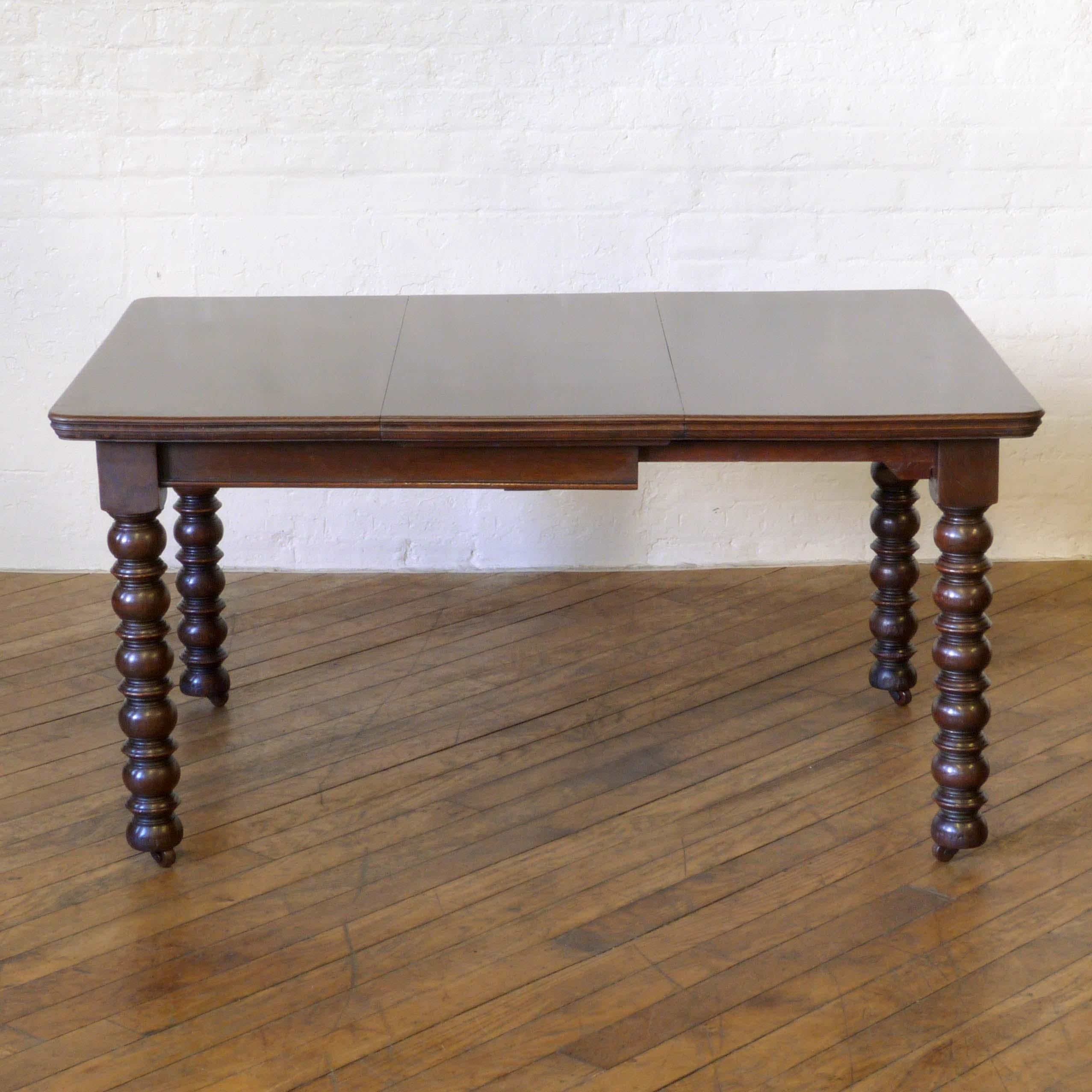 Polished Victorian Oak Extending Table