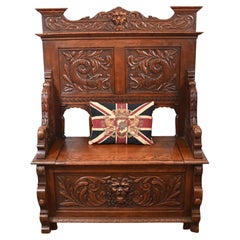 Panca da sala vittoriana in Oak intagliata Settle
