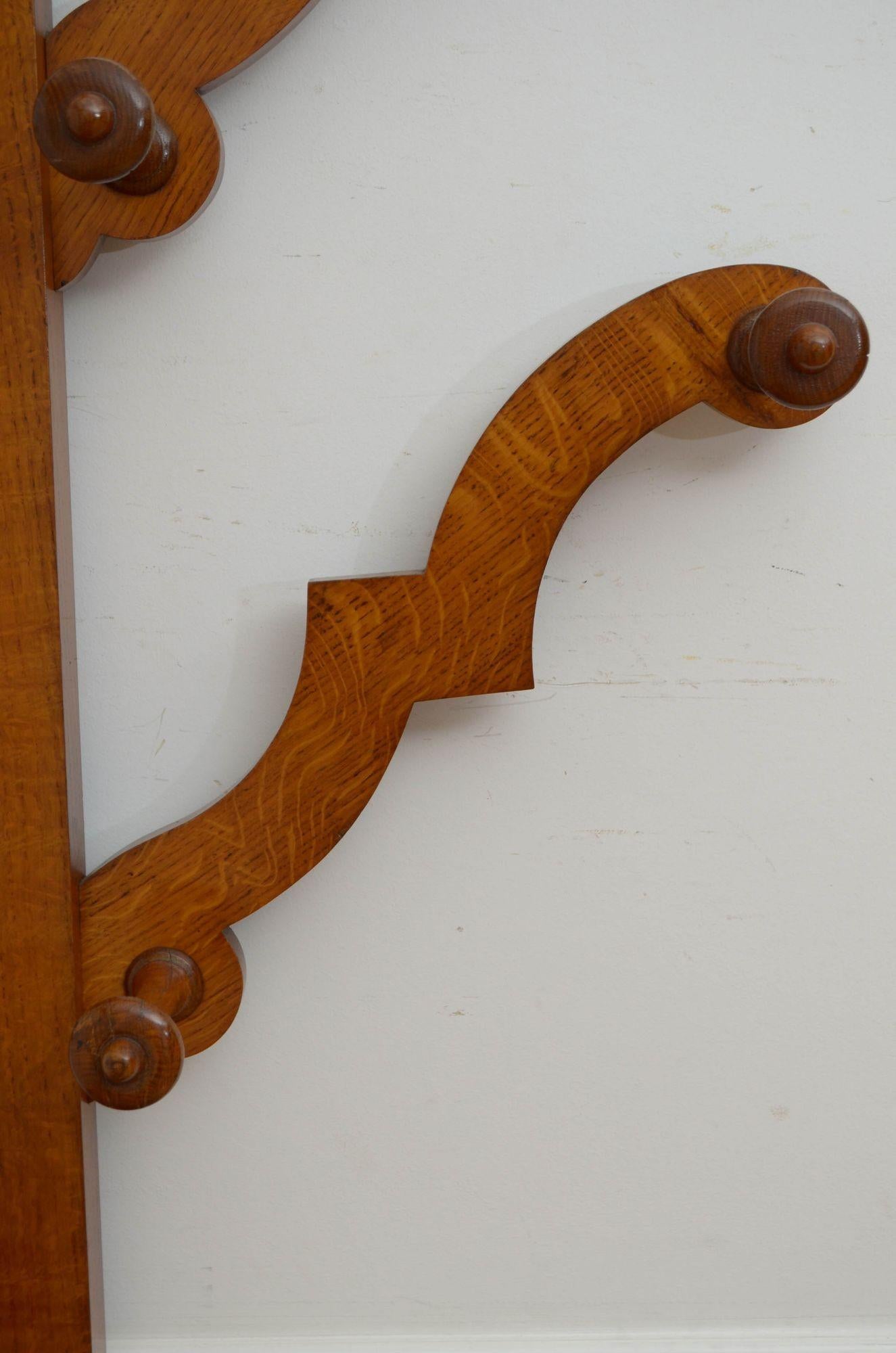 Victorian Oak Hall Stand Coat Stand For Sale 1