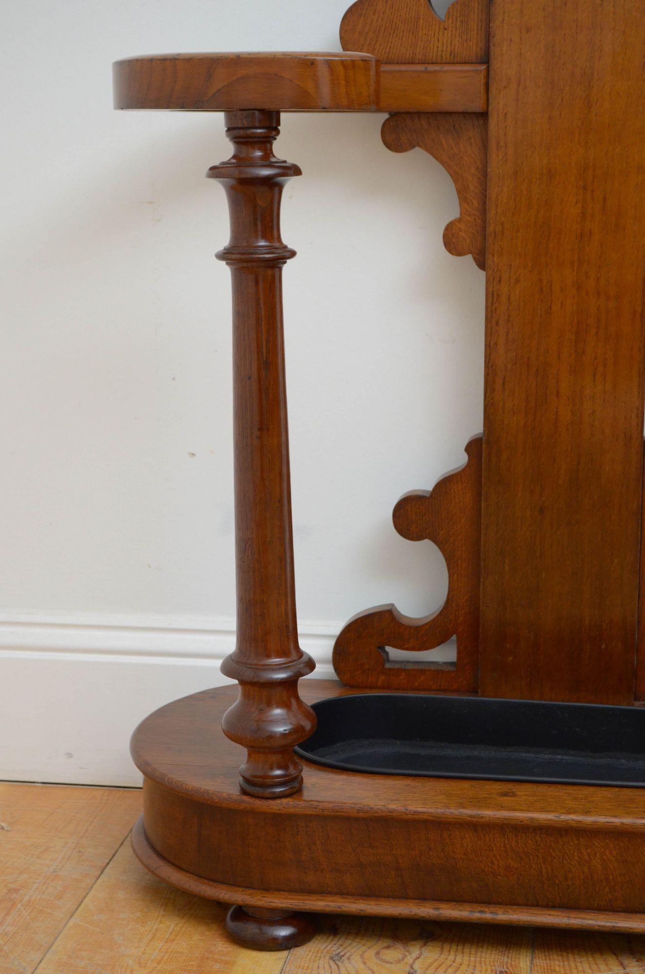 Victorian Oak Hall Stand Coat Stand For Sale 4