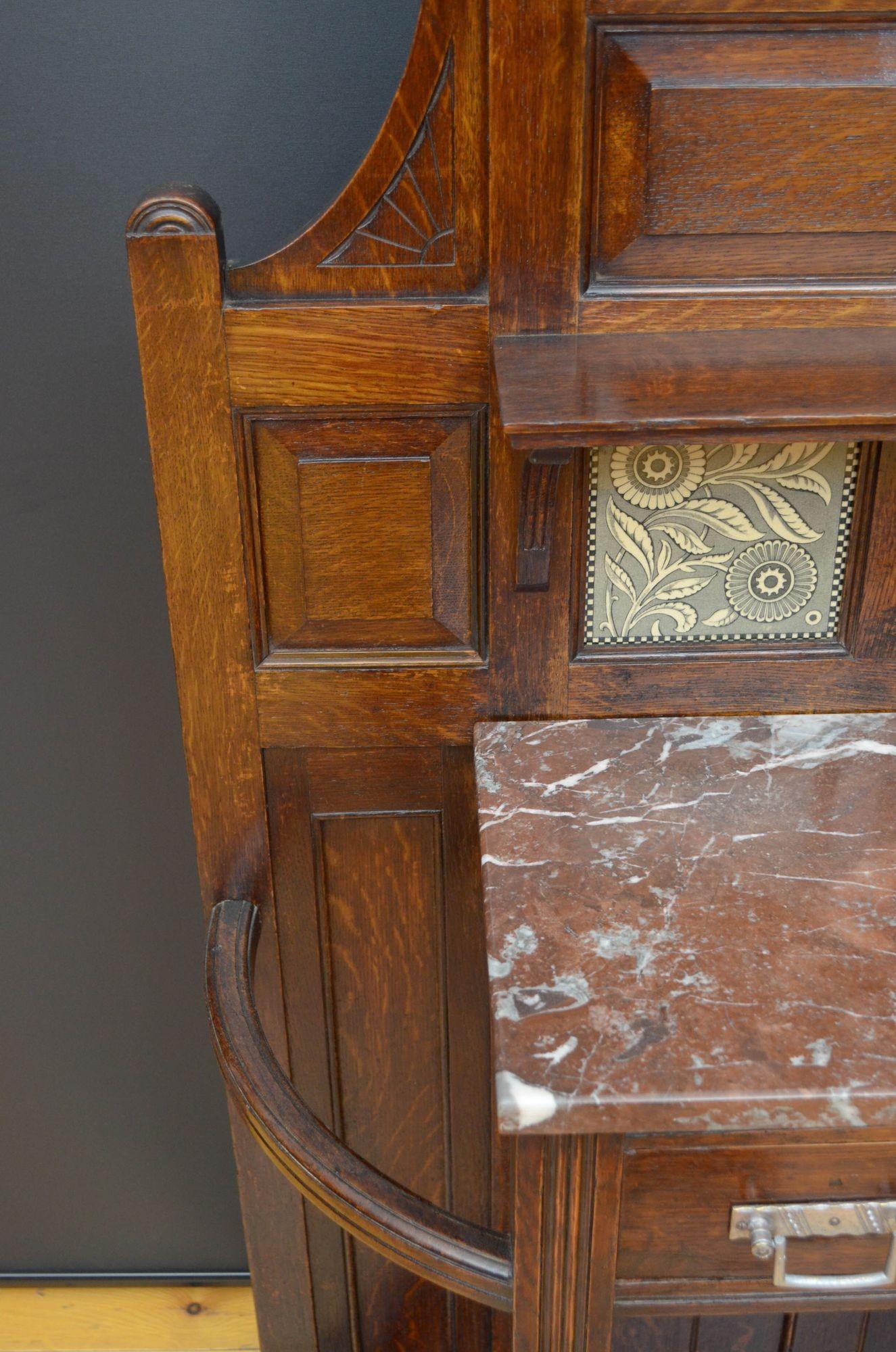Leggio vittoriano in Oak Hall alla maniera di Christopher Dresser in vendita 6