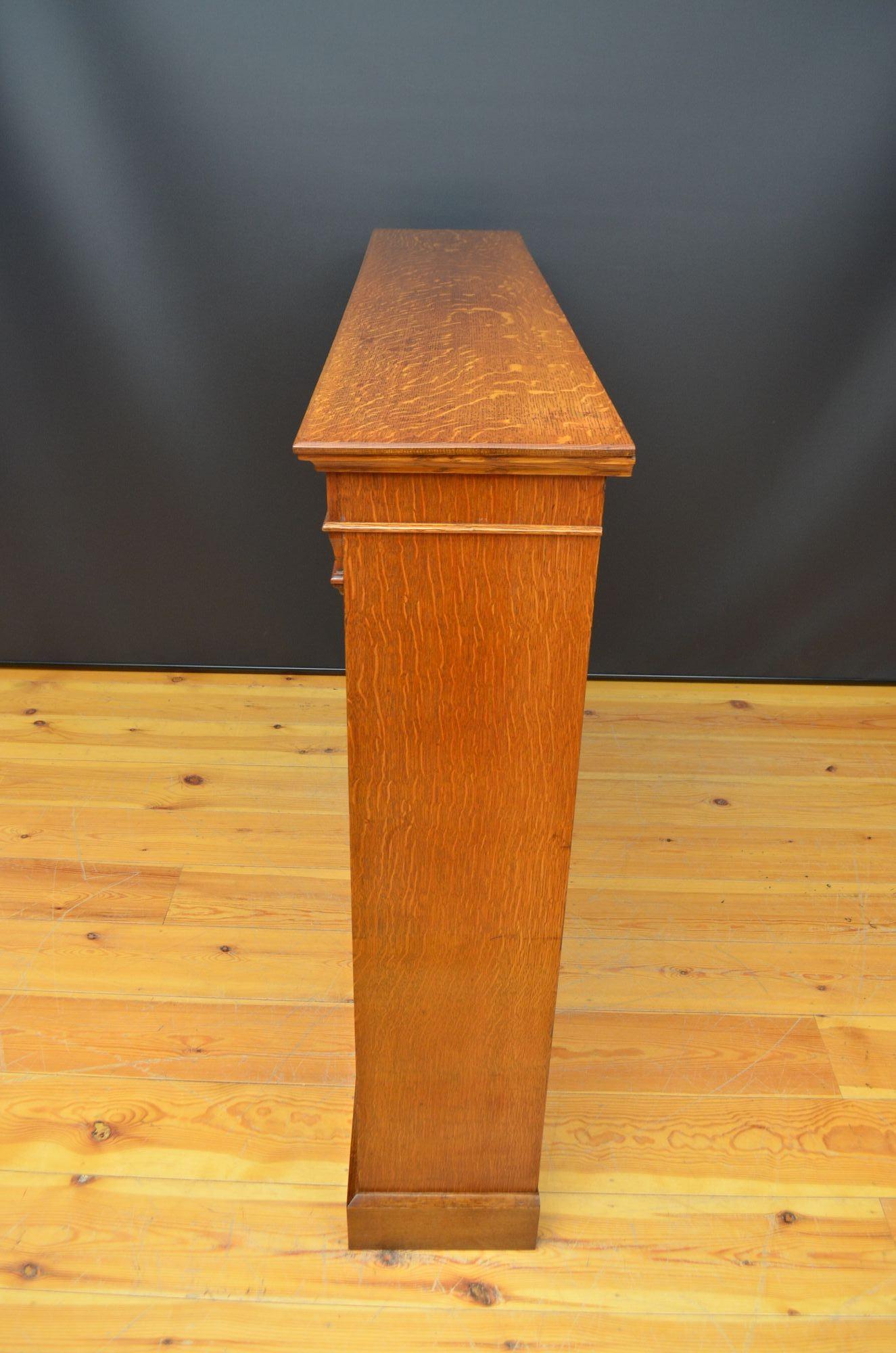 19th Century Victorian Oak Open Bookcase For Sale