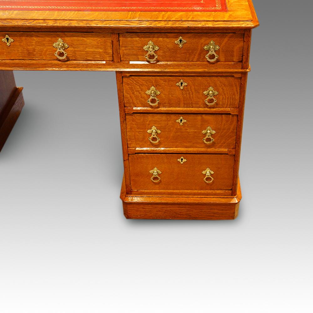 English Victorian Arts & Crafts Oak Pedestal Desk 5